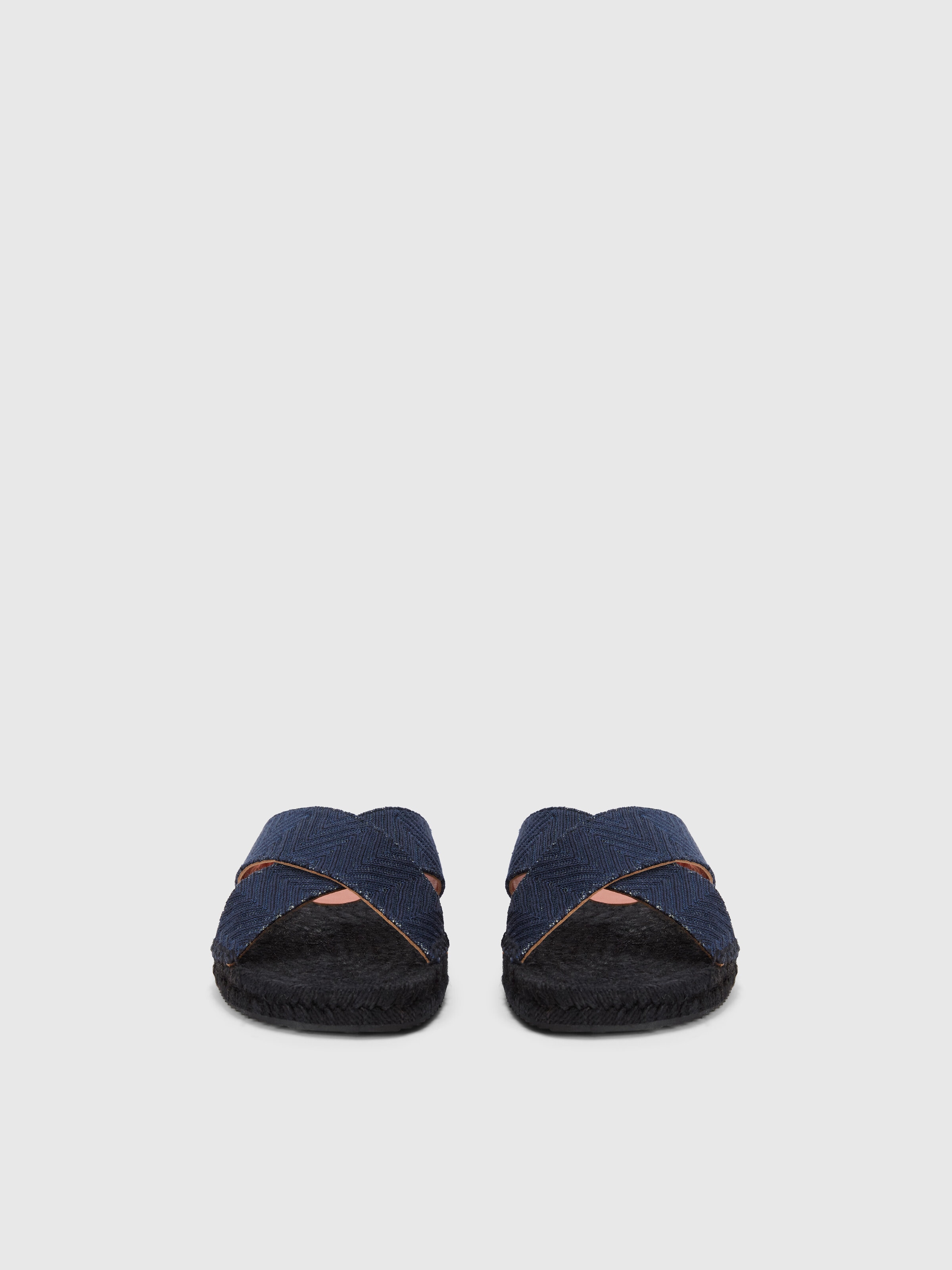 Slippers with double crossed strap and chevron pattern   , Navy Blue  - 2