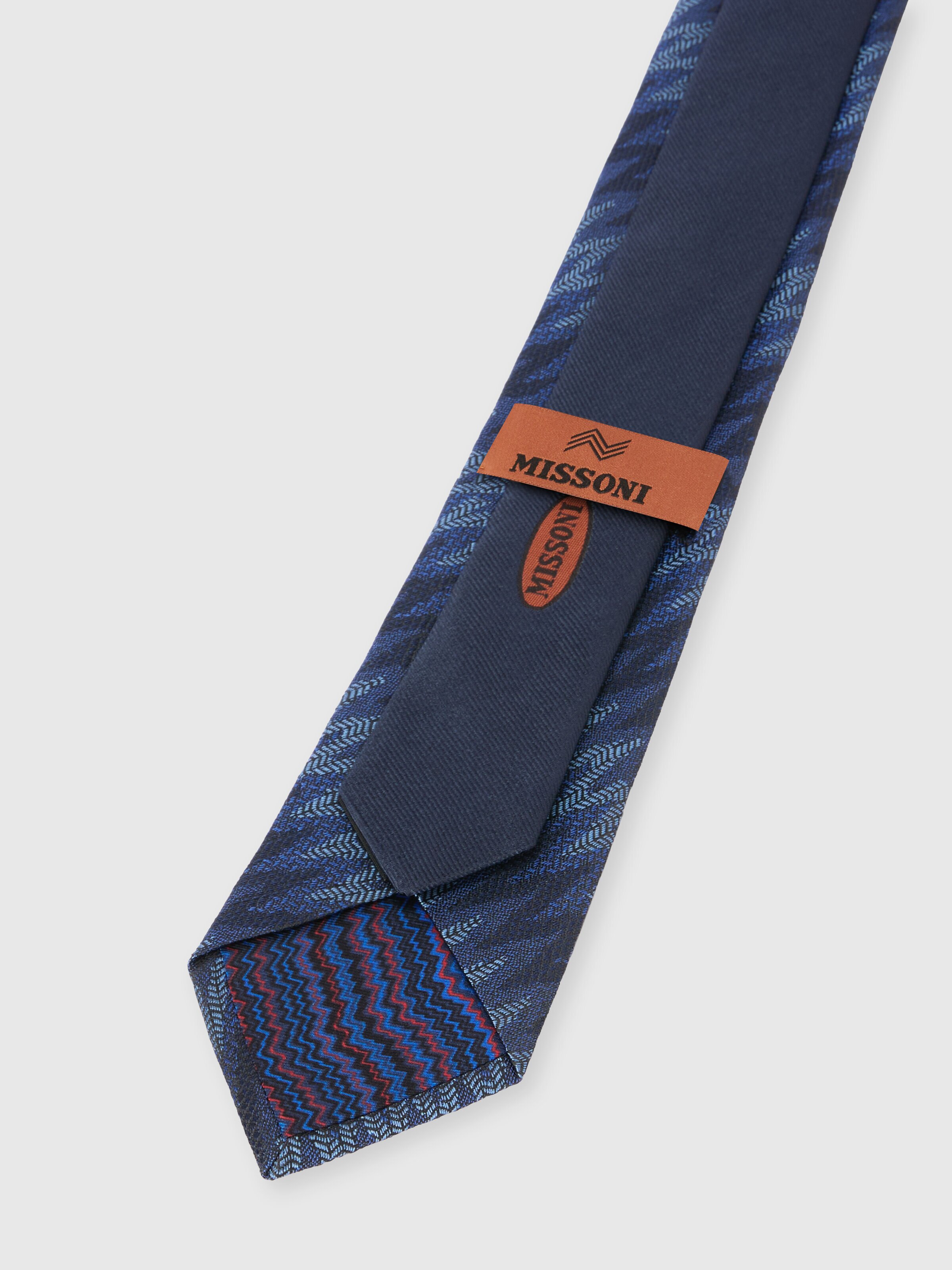 Silk tie with elongated zigzag, Multicoloured  - 2