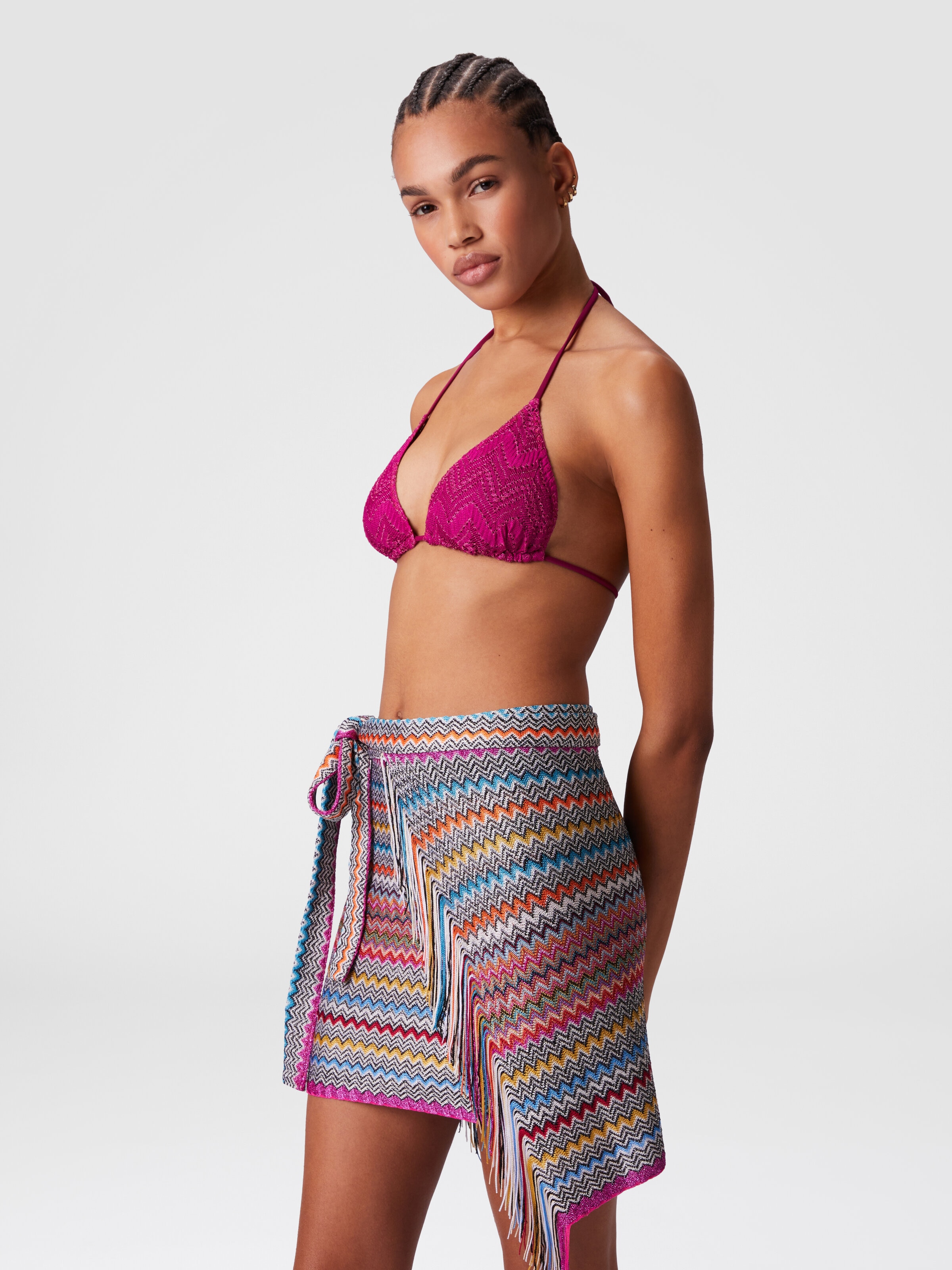 Viscose blend cover-up sarong with zig zag pattern, Multicoloured  - 3