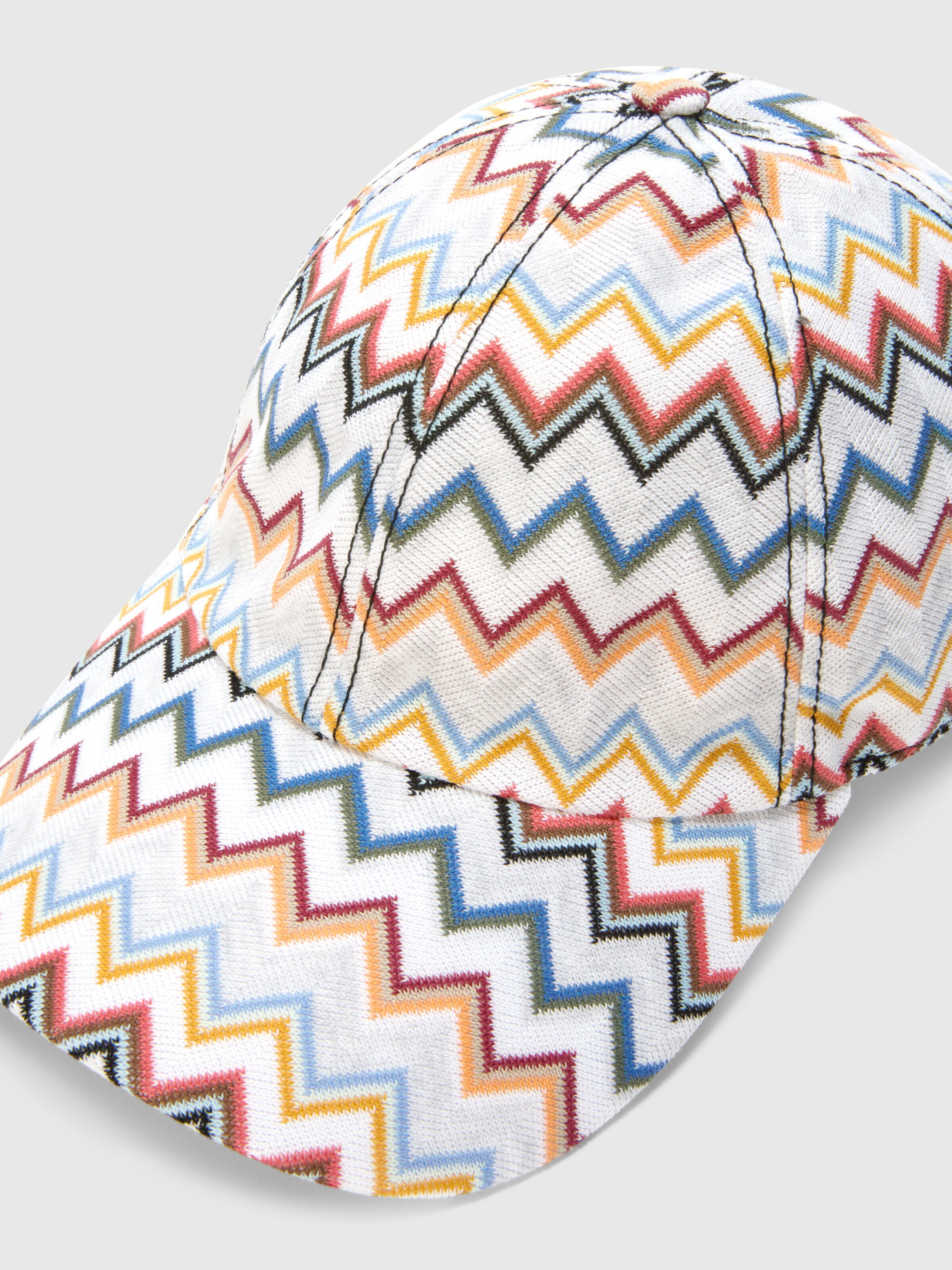 Cotton baseball cap with zig zag pattern, Multicoloured  - 2