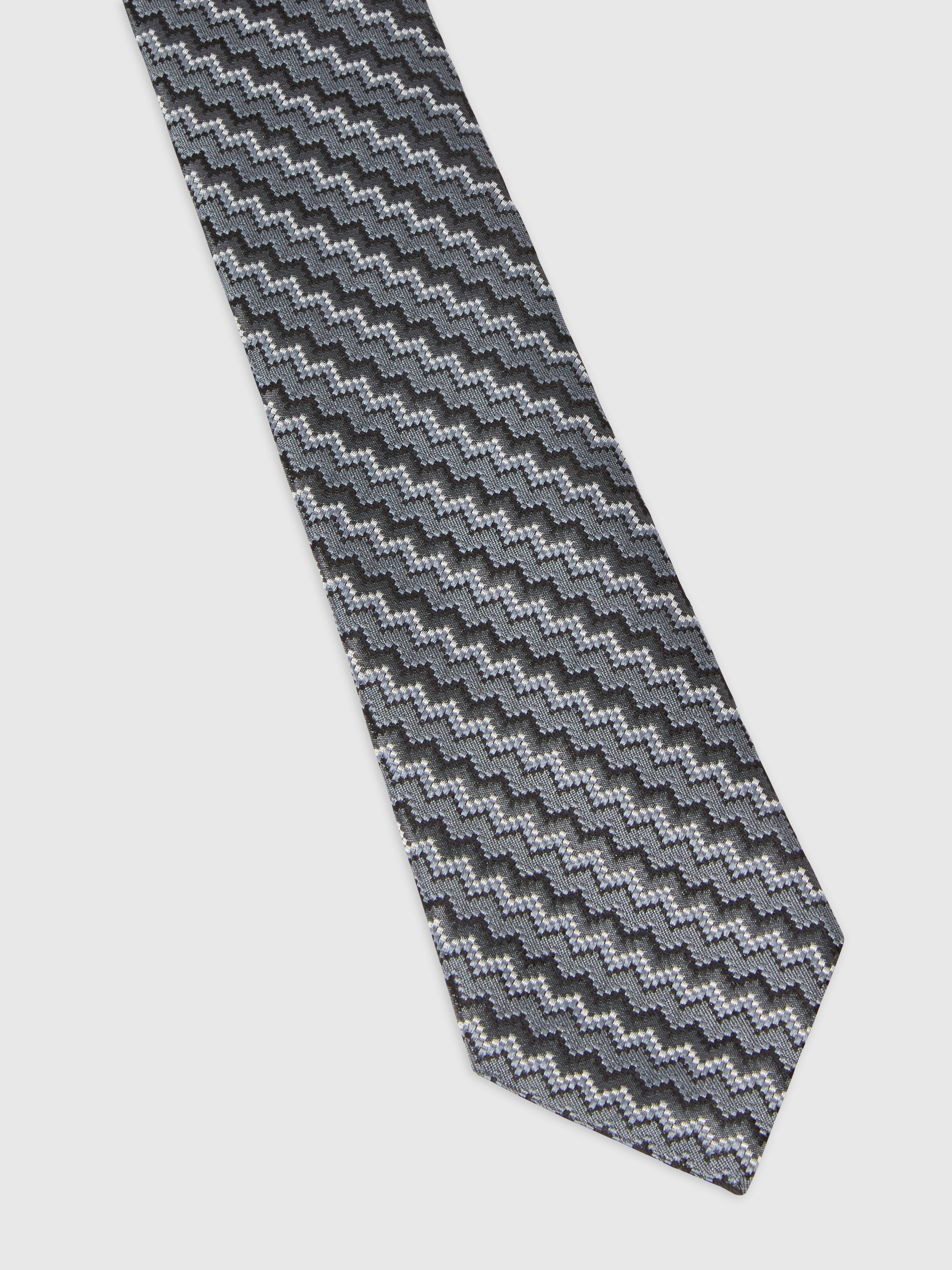 Chevron pattern tie, Multicoloured  - 1