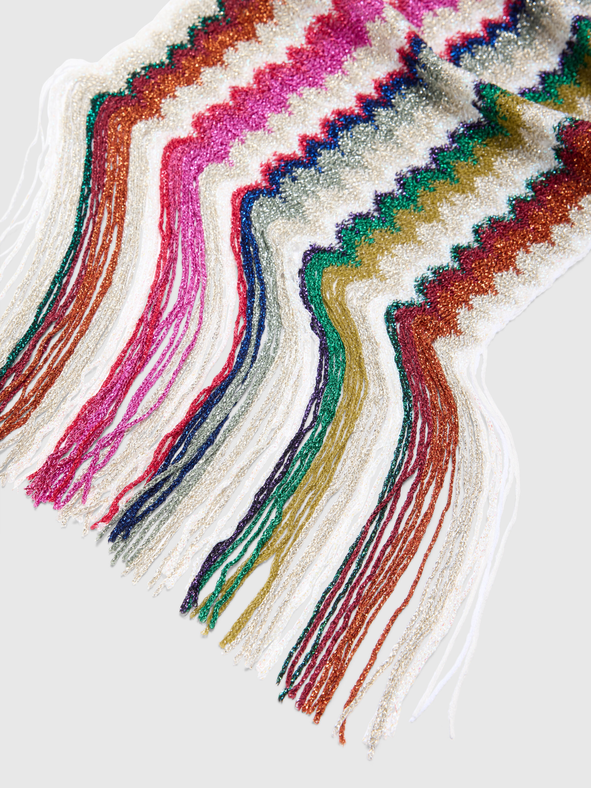 Scarf with chevron pattern and fringes, Multicoloured  - 1