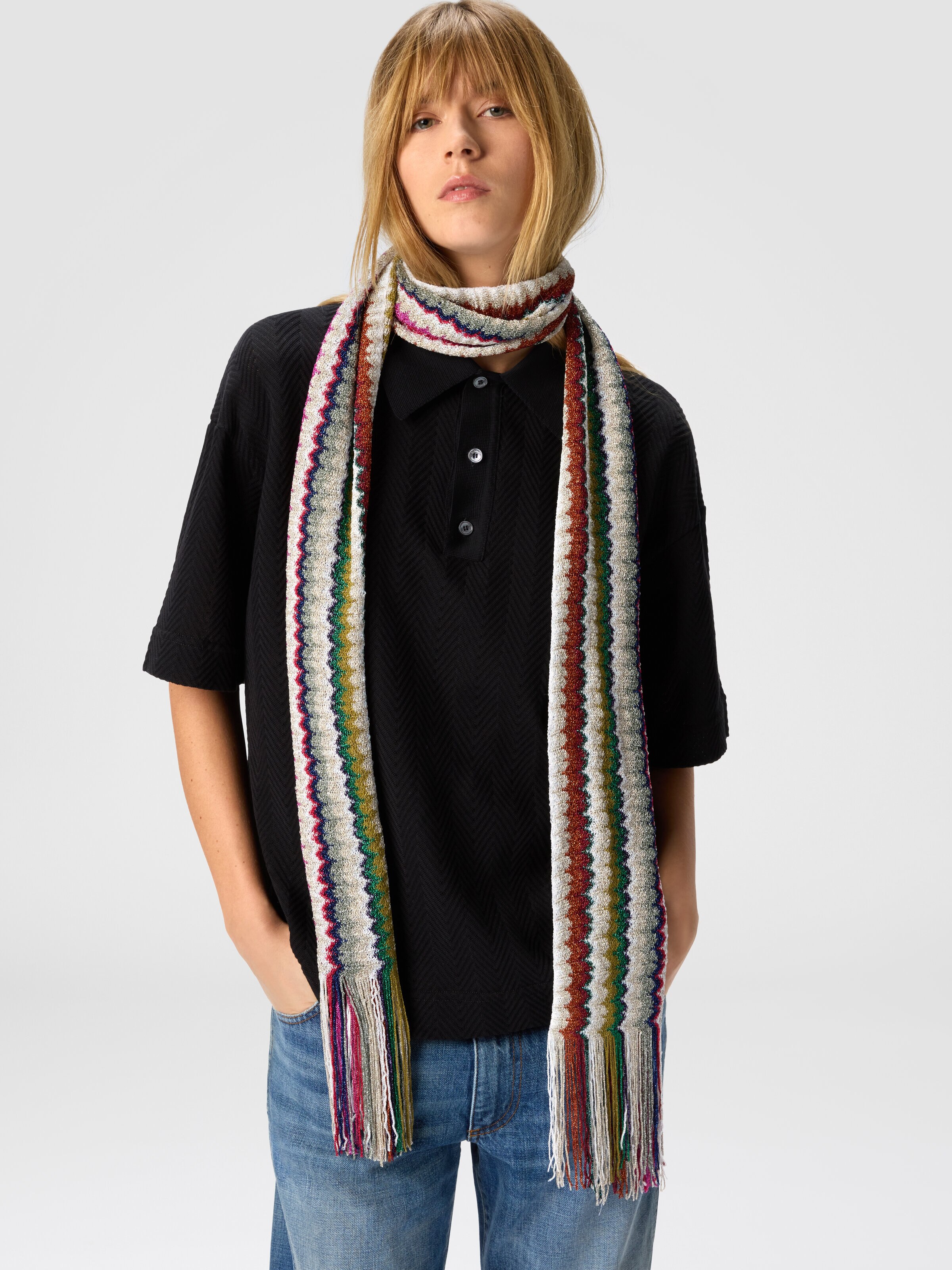 Scarf with chevron pattern and fringes, Multicoloured  - 2