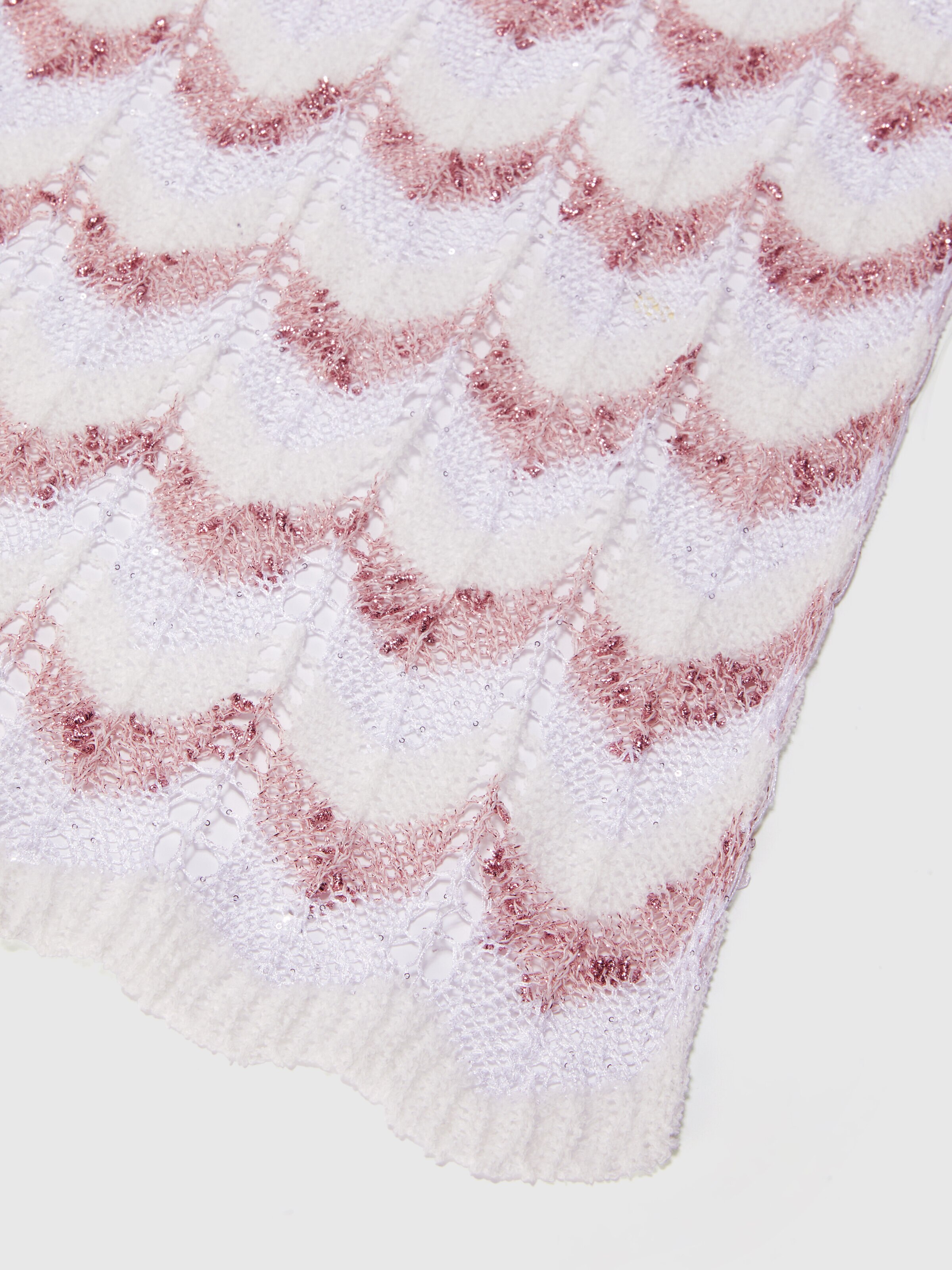 Knit scarf with chevron pattern, Multicoloured  - 1