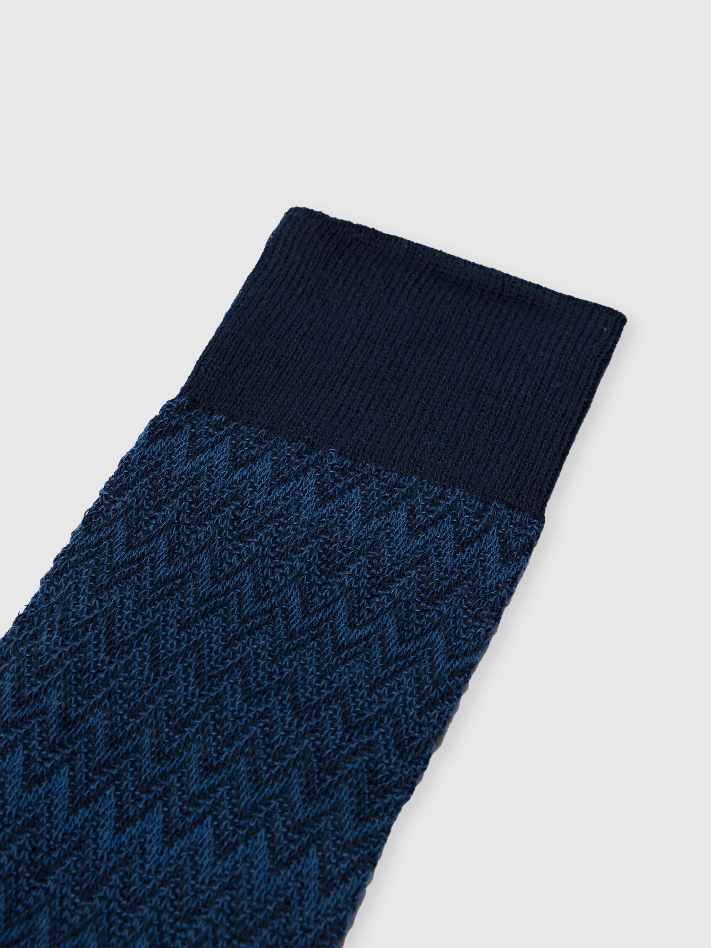 Mid-length cotton-blend 3D zigzag socks, Multicoloured  - 2
