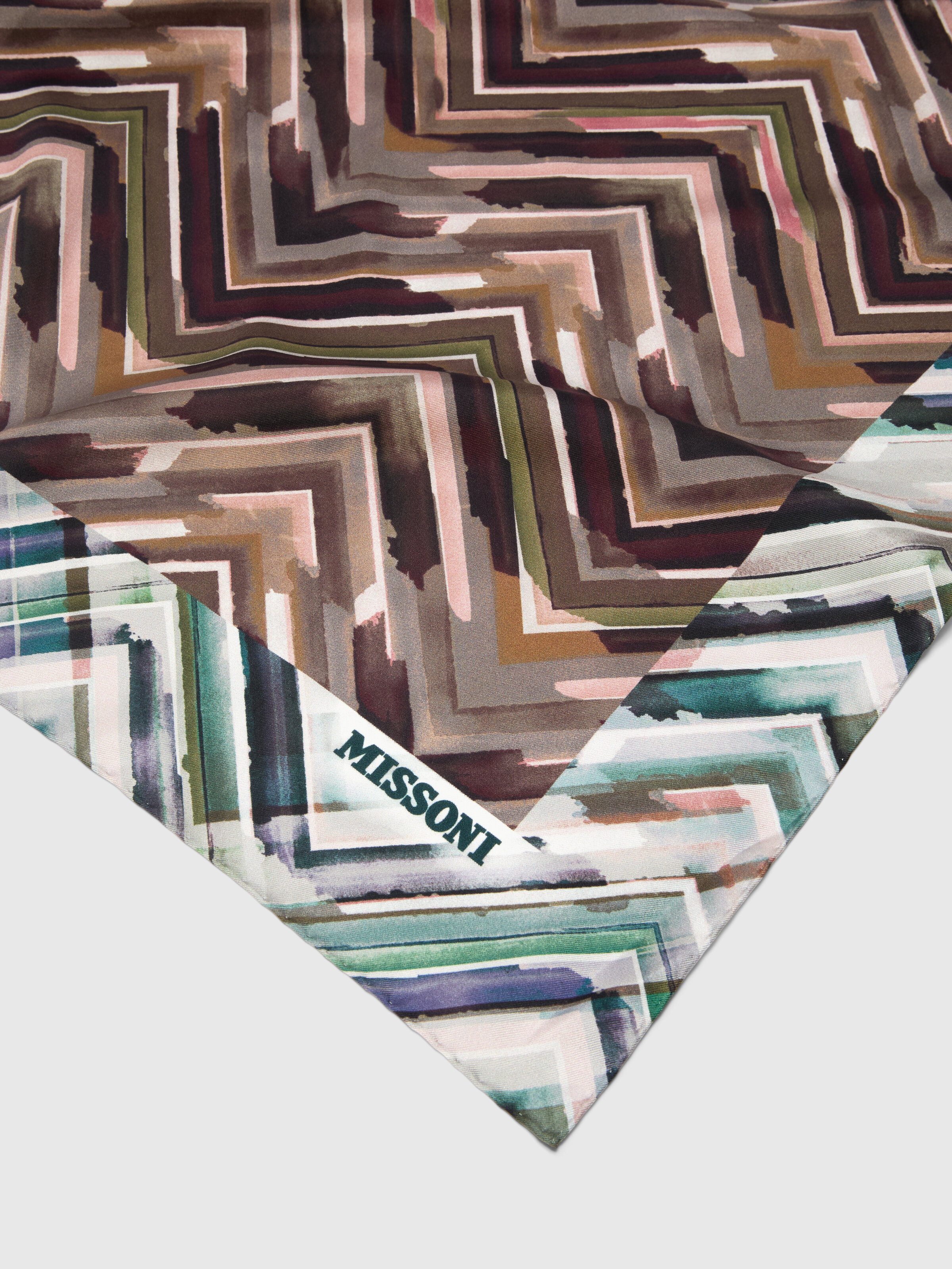 Scarf with zigzag print, Multicoloured  - 1