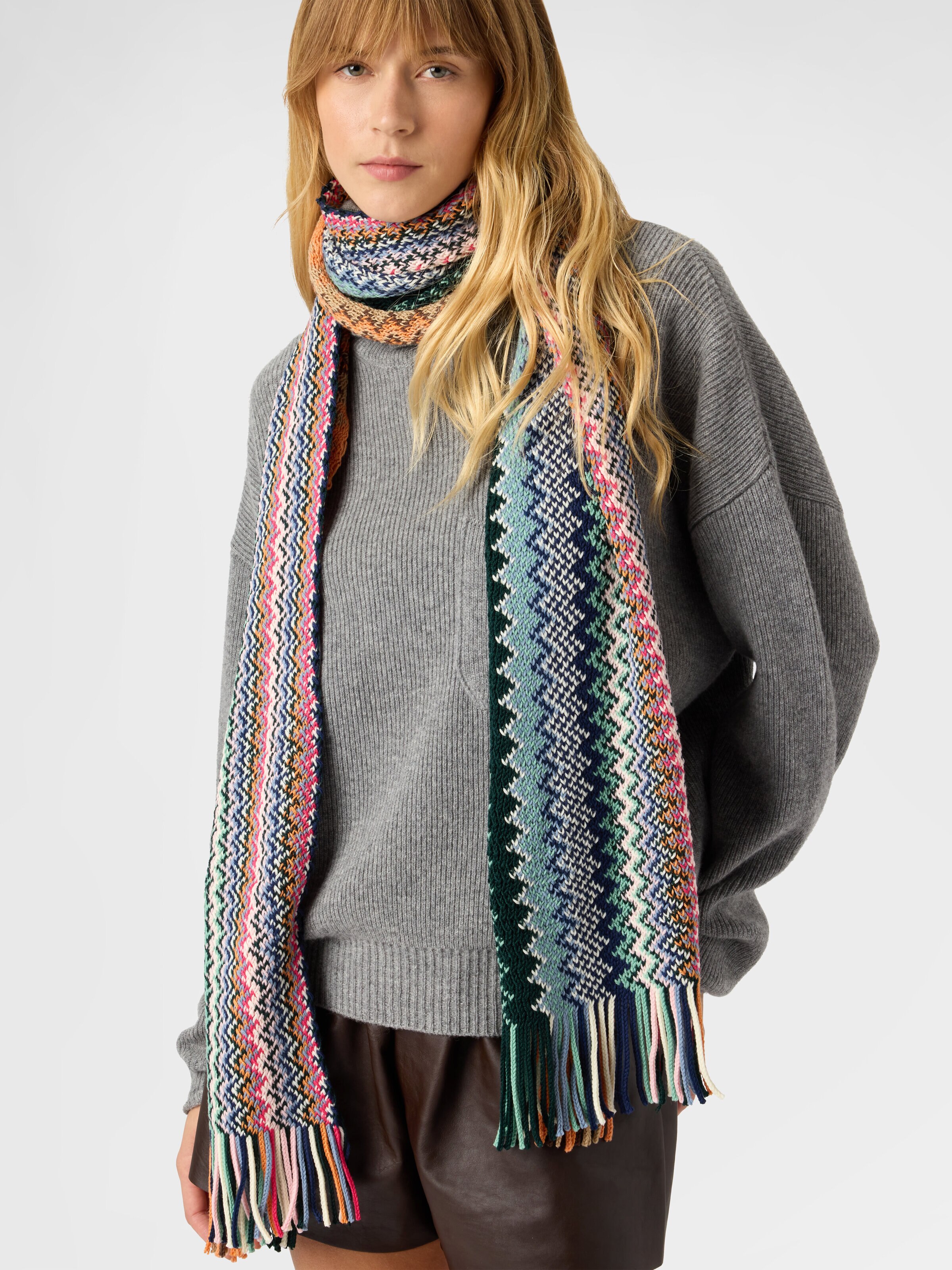 Bufanda de pura lana con flecos, Multicolor  - 2