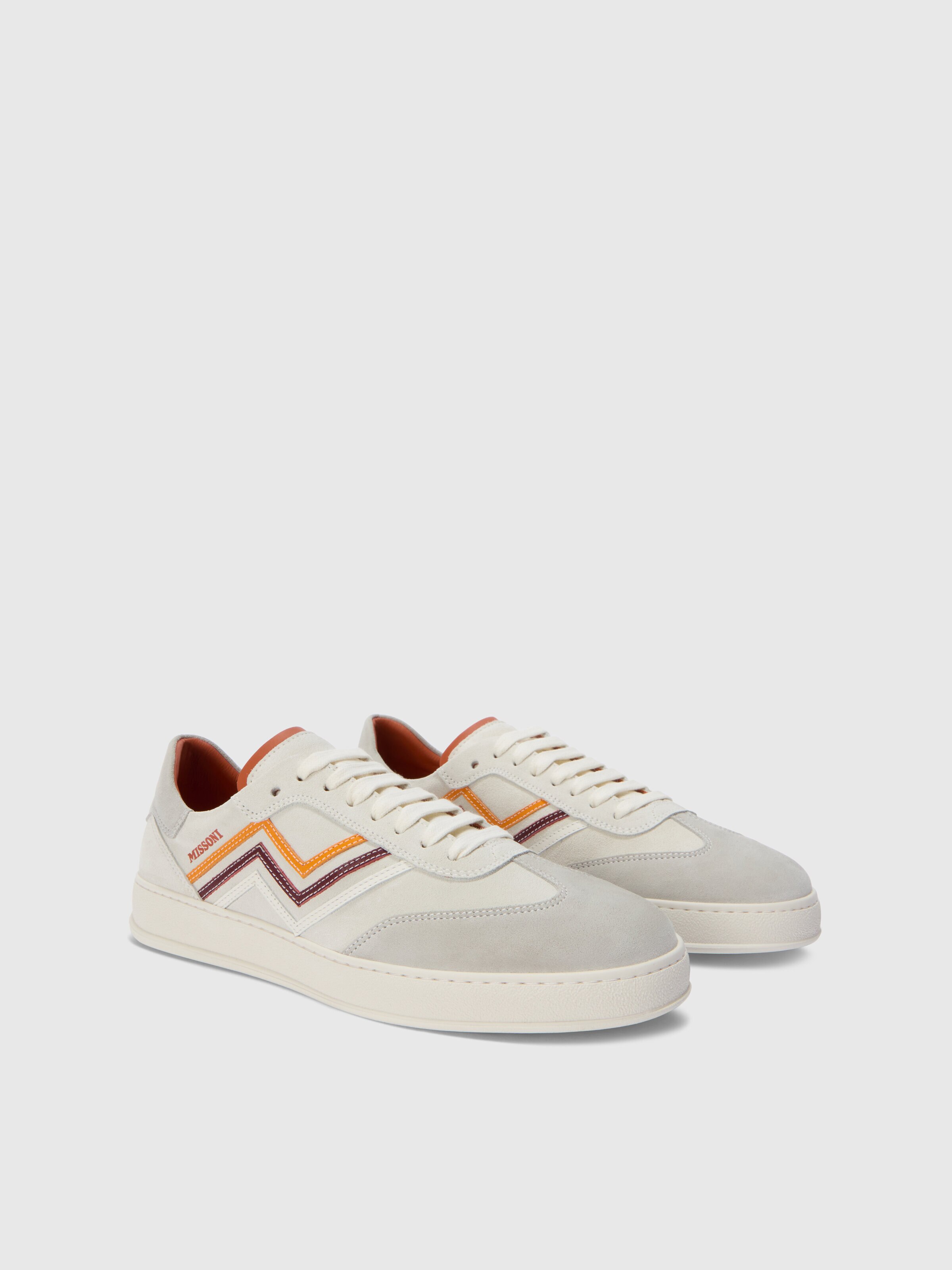 Sneakers with zigzag relief, White  - 1