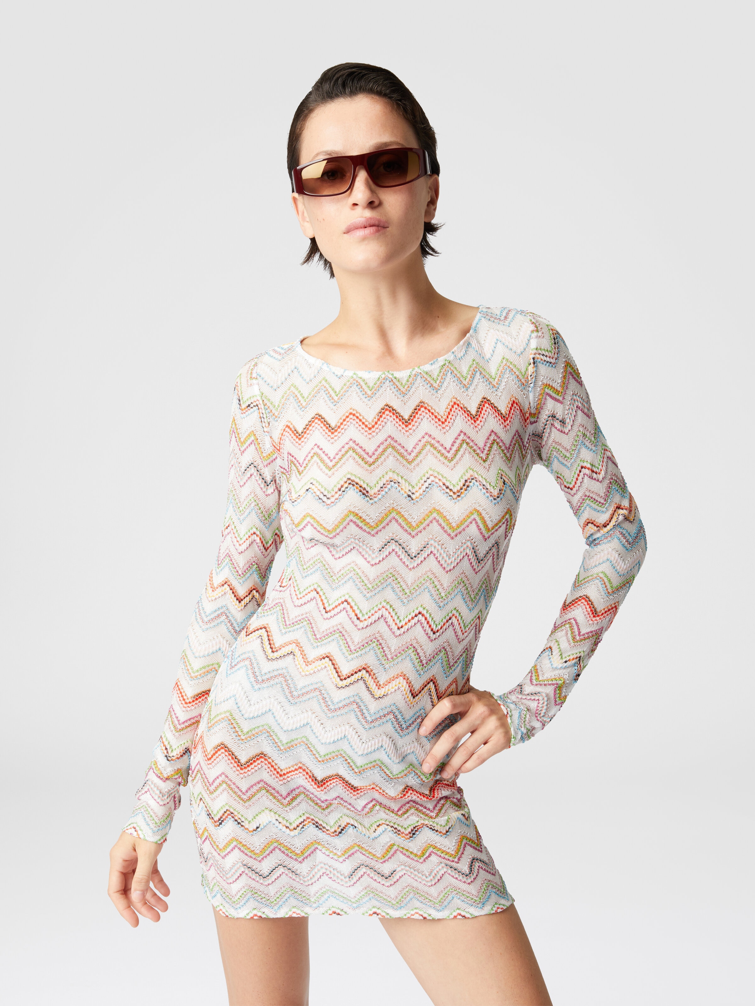 Short cover-up dress with zig zag lamé 3D, Multicoloured  - 3