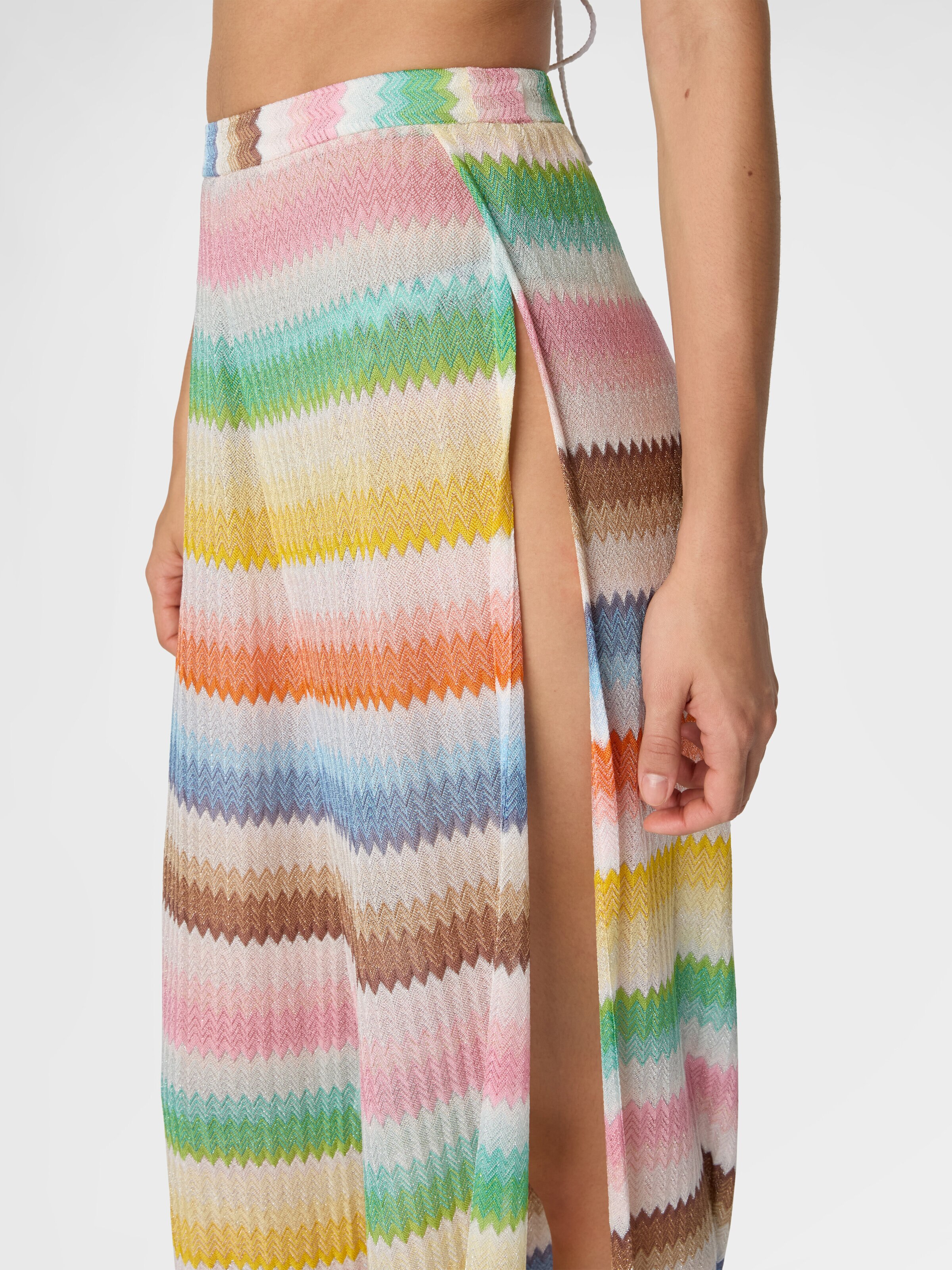 Beach cover-up pants with dégradé zigzag pattern and slits, Multicoloured  - 4