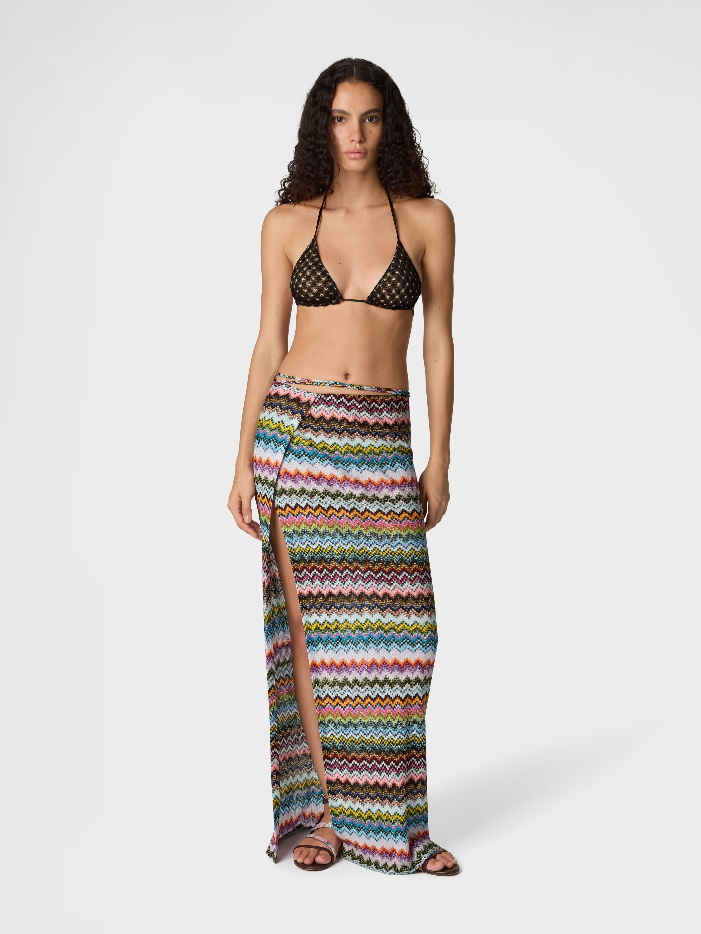 Falda pareo larga en viscosa lamé con motivo de zigzag efecto píxel, Negro & Multicolor - 1