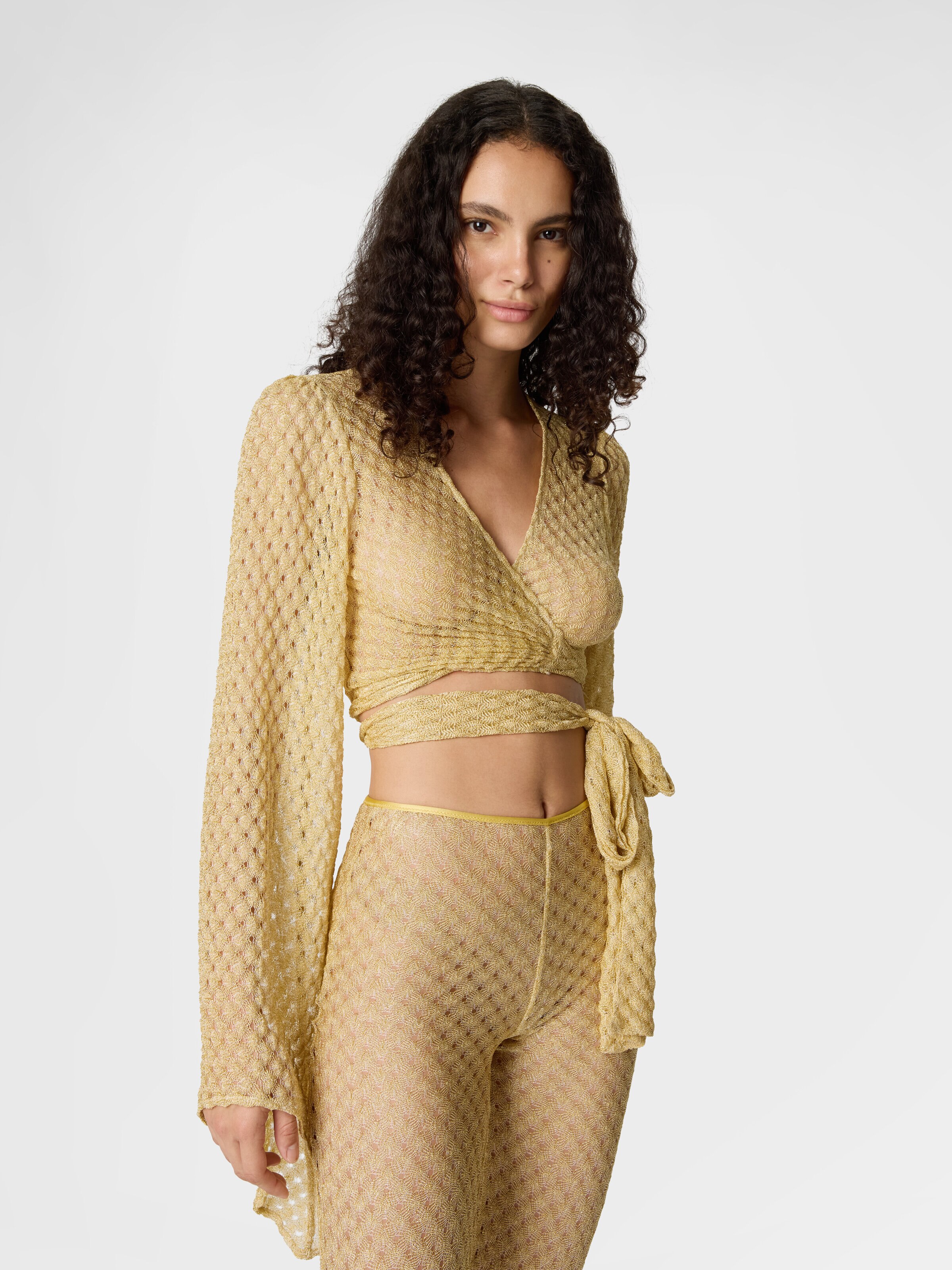 Top cruzado en viscosa lamé con trabajo raschel, Dorado - 3