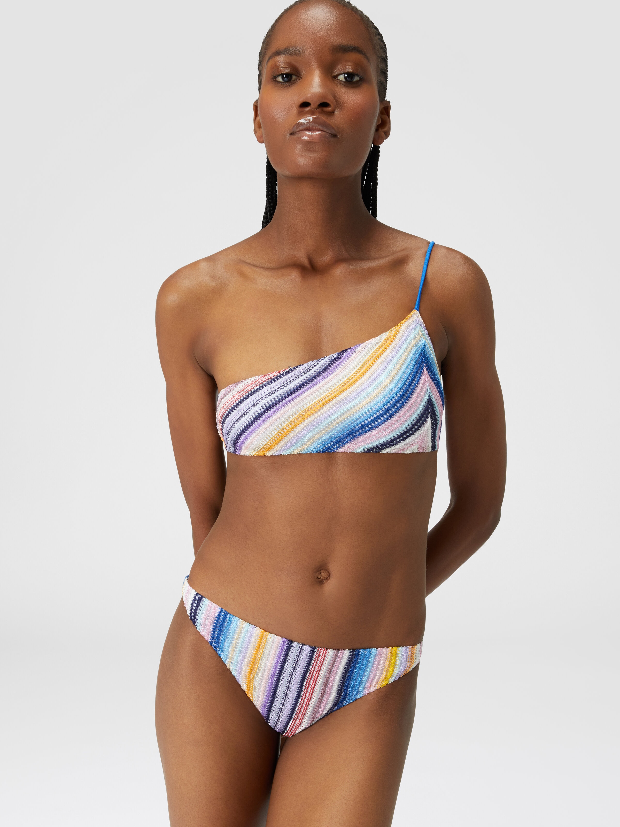 Bikini monospalla in crochet rigato, Multicolore  - 3