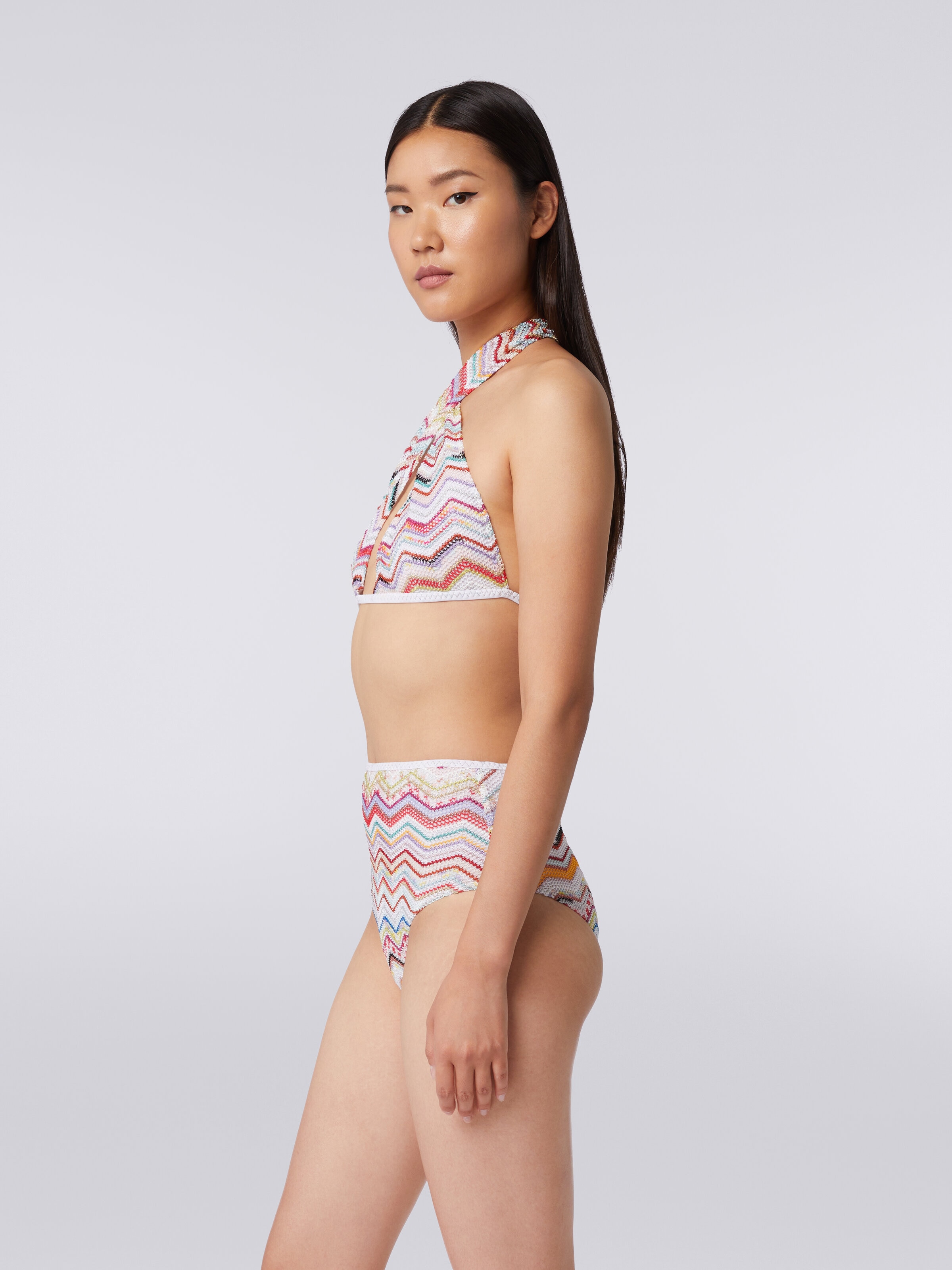 Bikini de ganchillo con lúrex y braguita de cintura alta, Multicolor  - 2