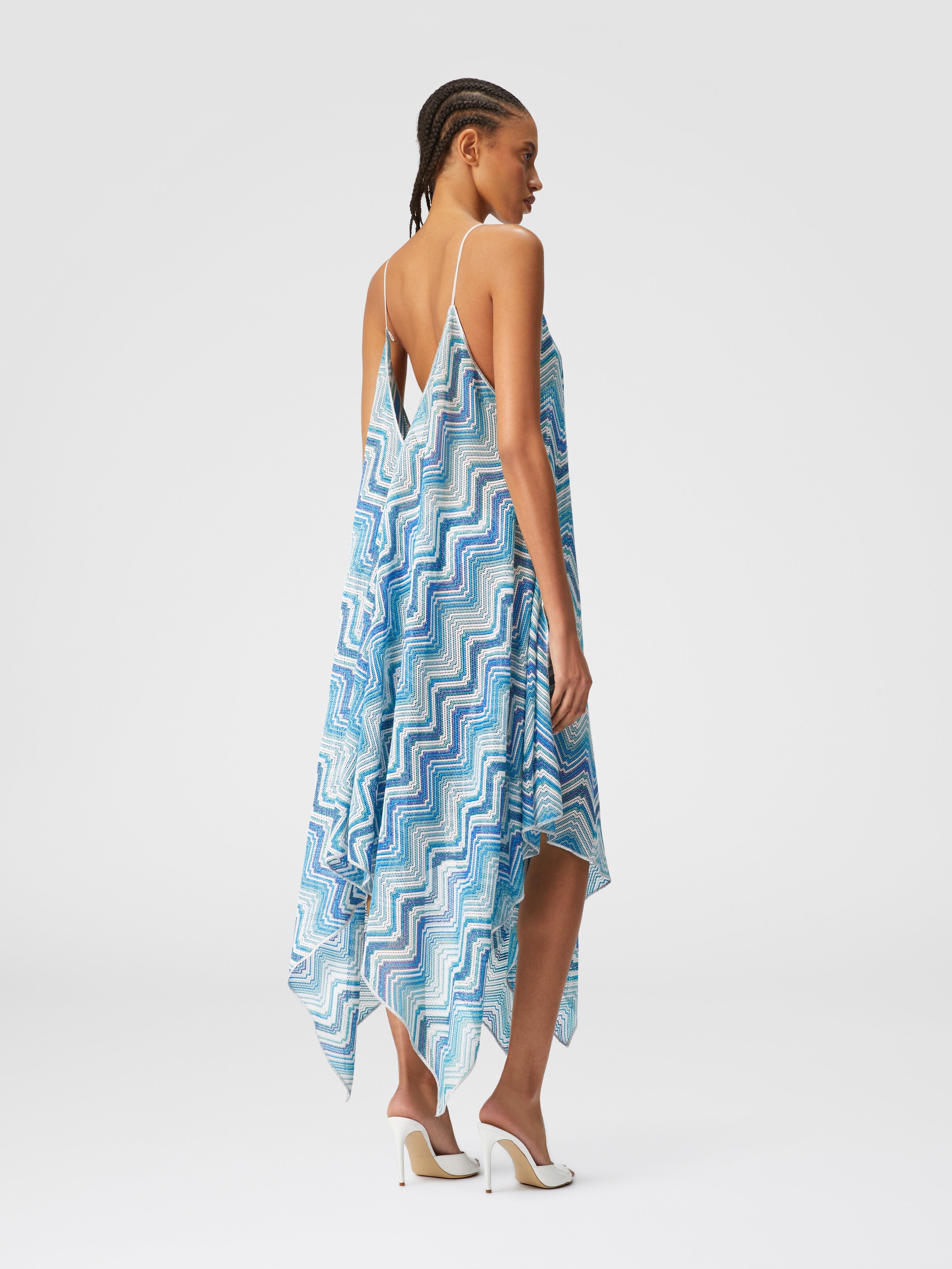 Long cover-up with neck scarf cut in chevron crochet lamé, Blue - 2