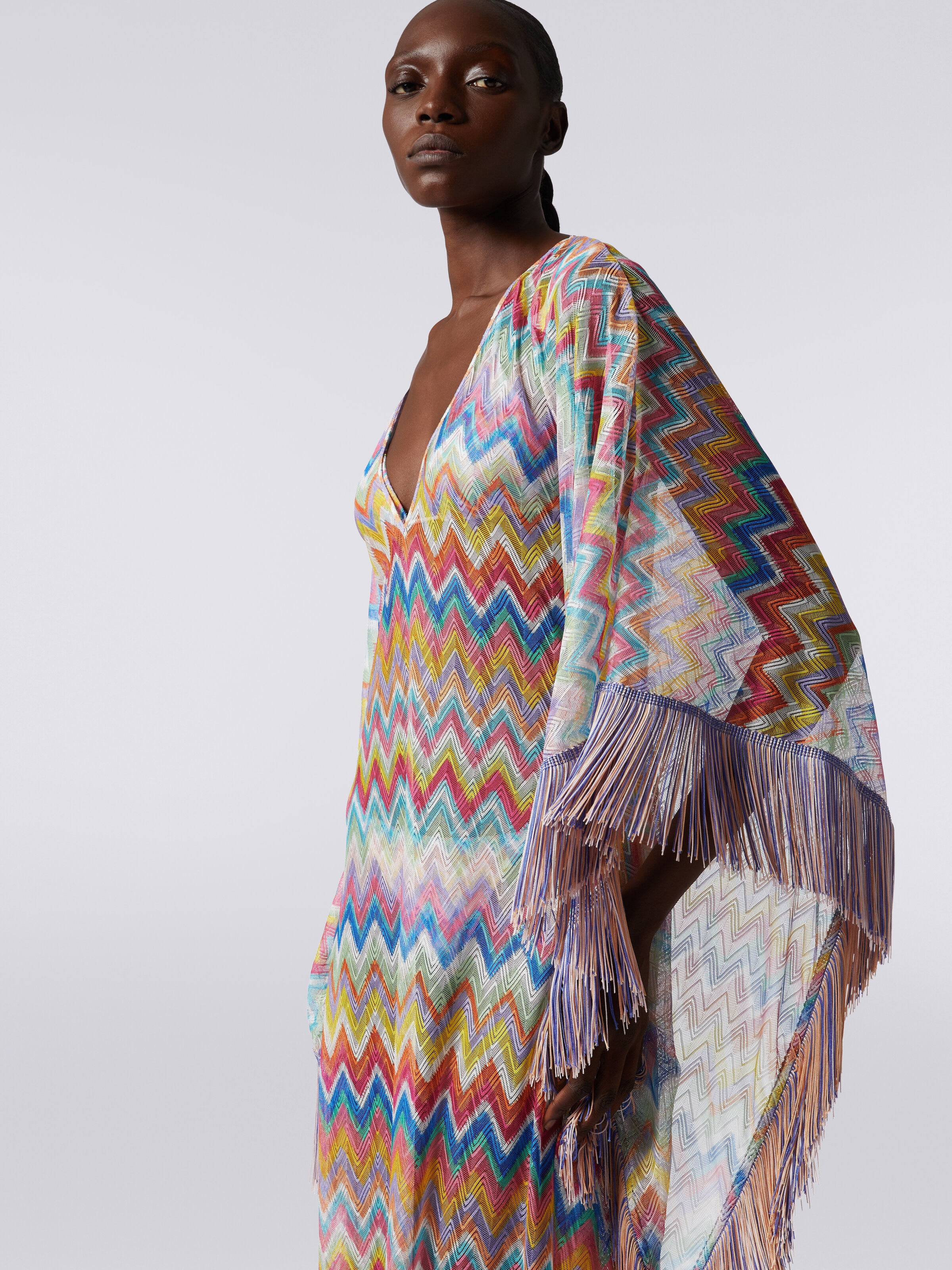 Long cover-up kaftan with zigzag print and fringes, Multicoloured  - 4