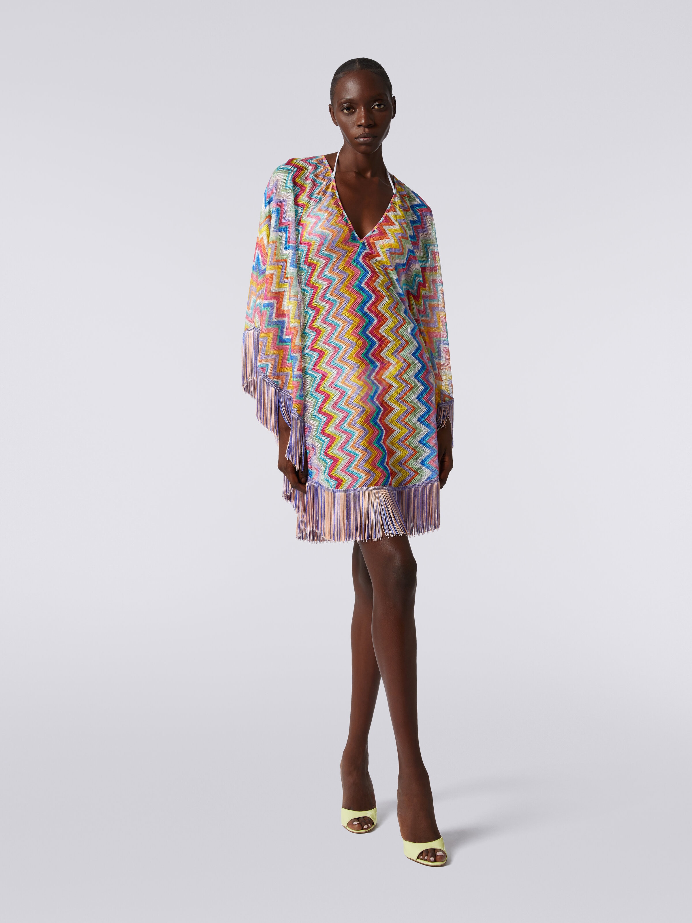 Short cover-up kaftan with zigzag print and fringes, Multicoloured  - 1