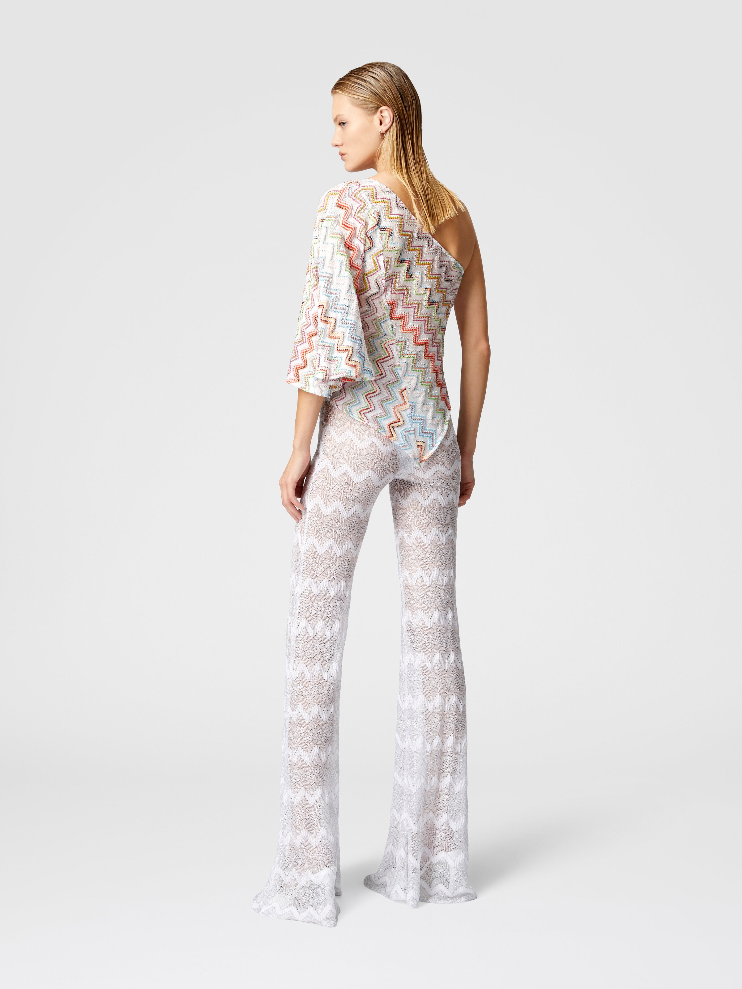 Top de un solo hombro con lamé 3D en zig zag y mangas anchas, Multicolor  - 2
