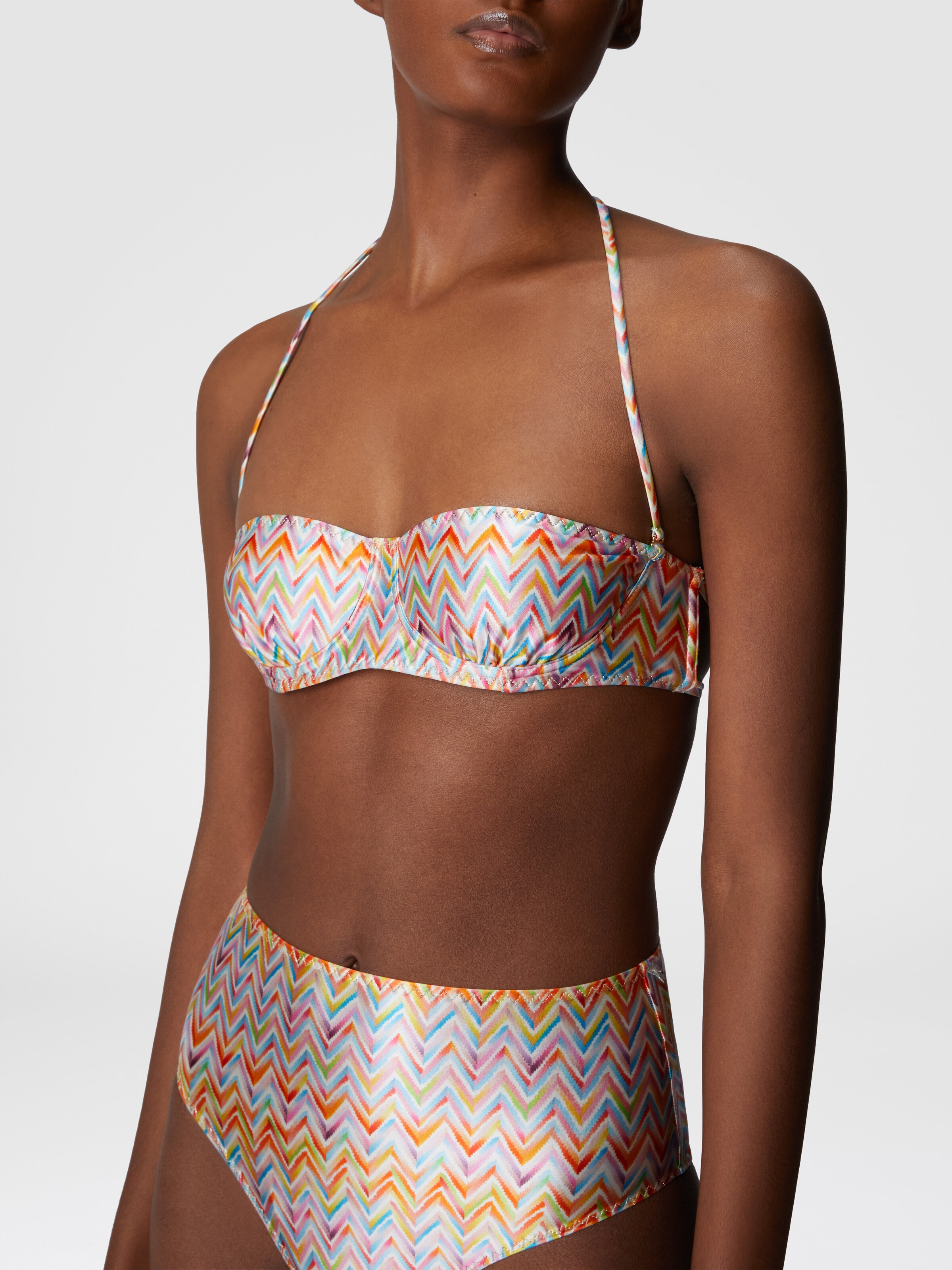 Bikini mit hohem Slip und Zickzack-Muster, Mehrfarbig  - 3