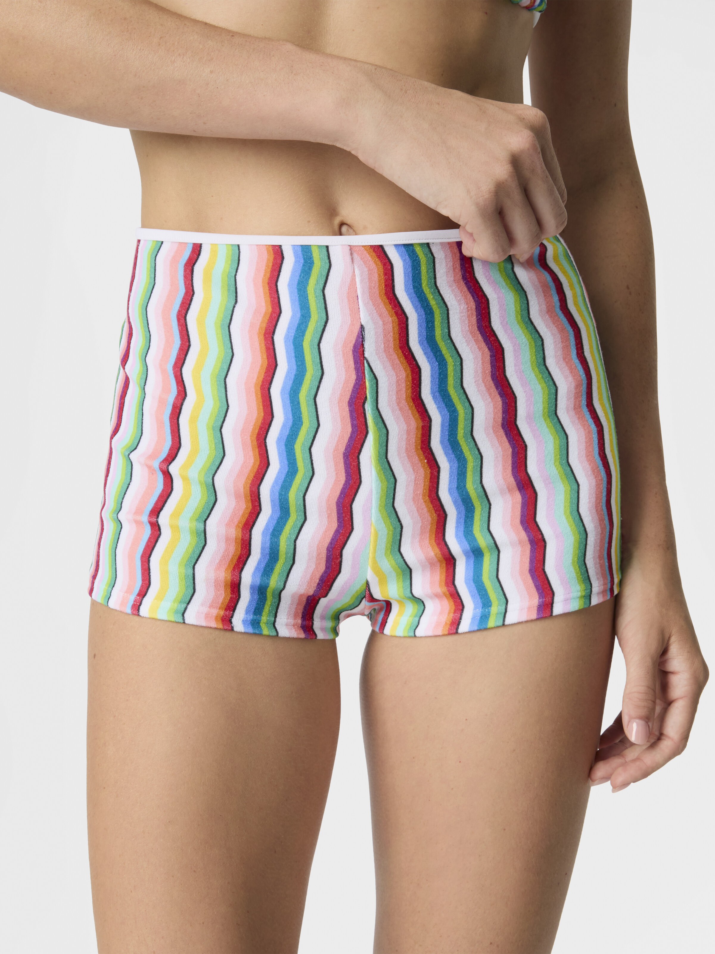 Terry cloth hot pants with zigzag print, Multicoloured  - 4