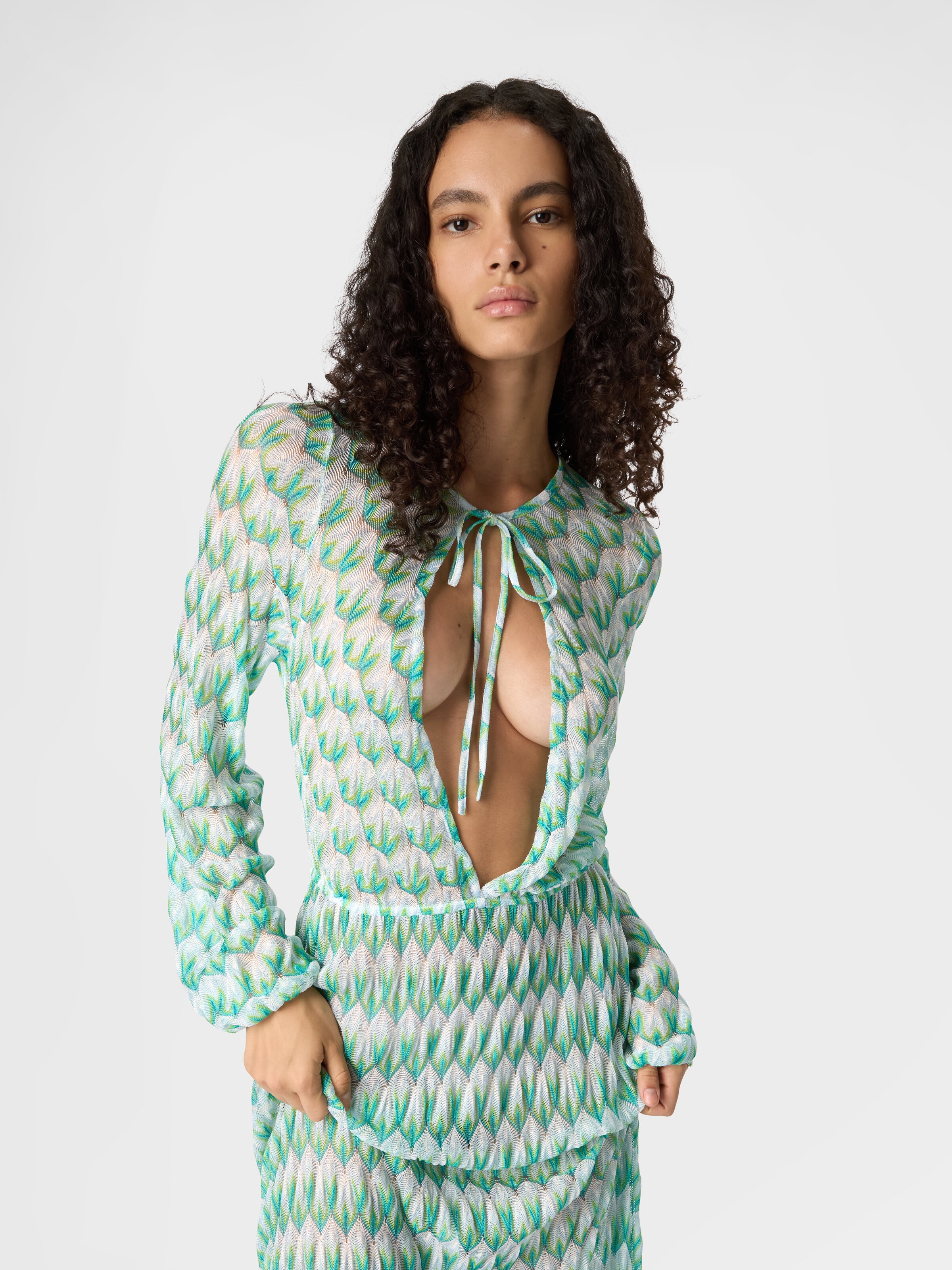 Cover-up in viscose with floral pattern and long sleeves, Multicoloured  - 3