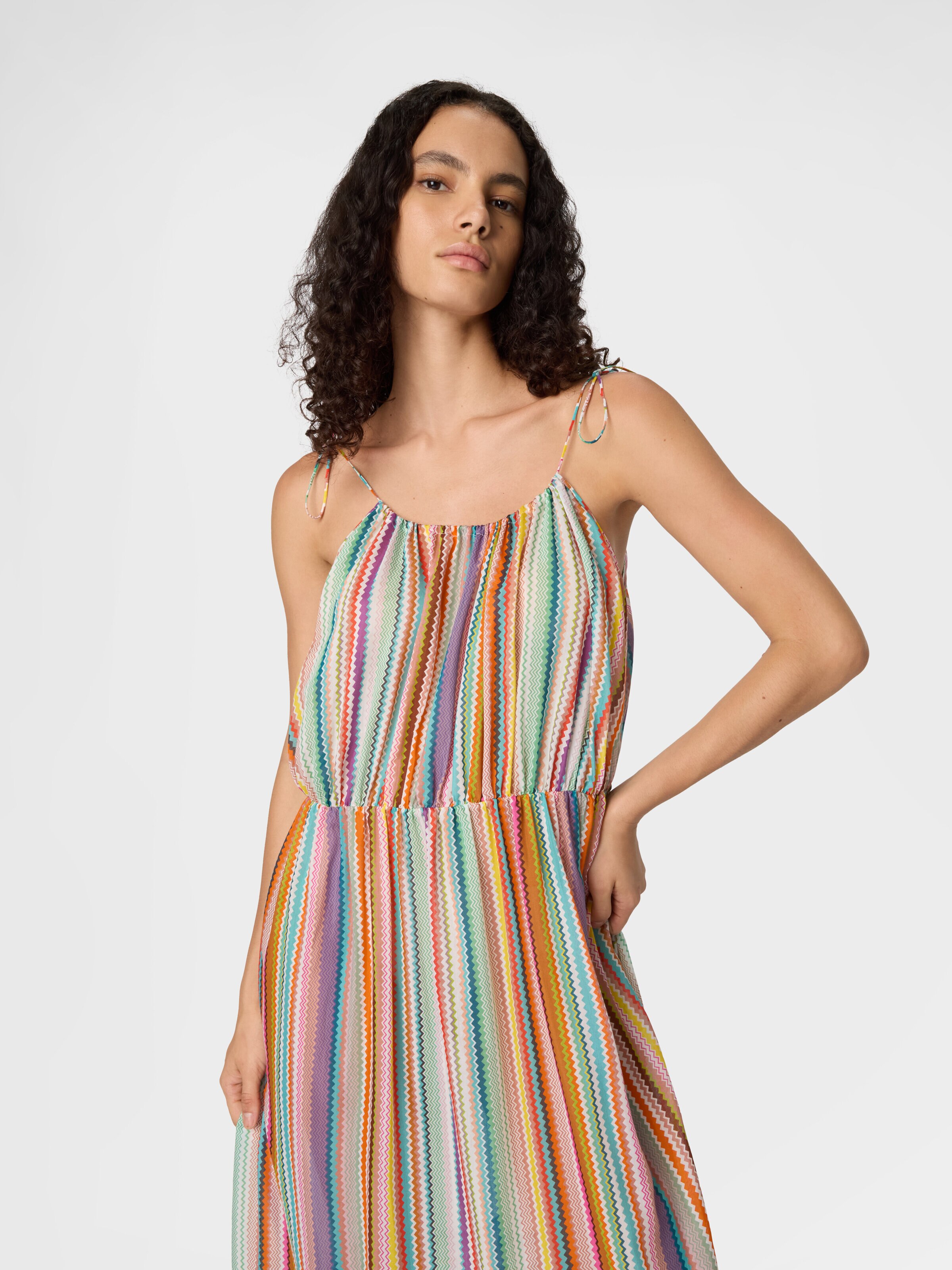 Robe longue de plage à volants en coton et soie à motif zigzag, Multicolore  - 3