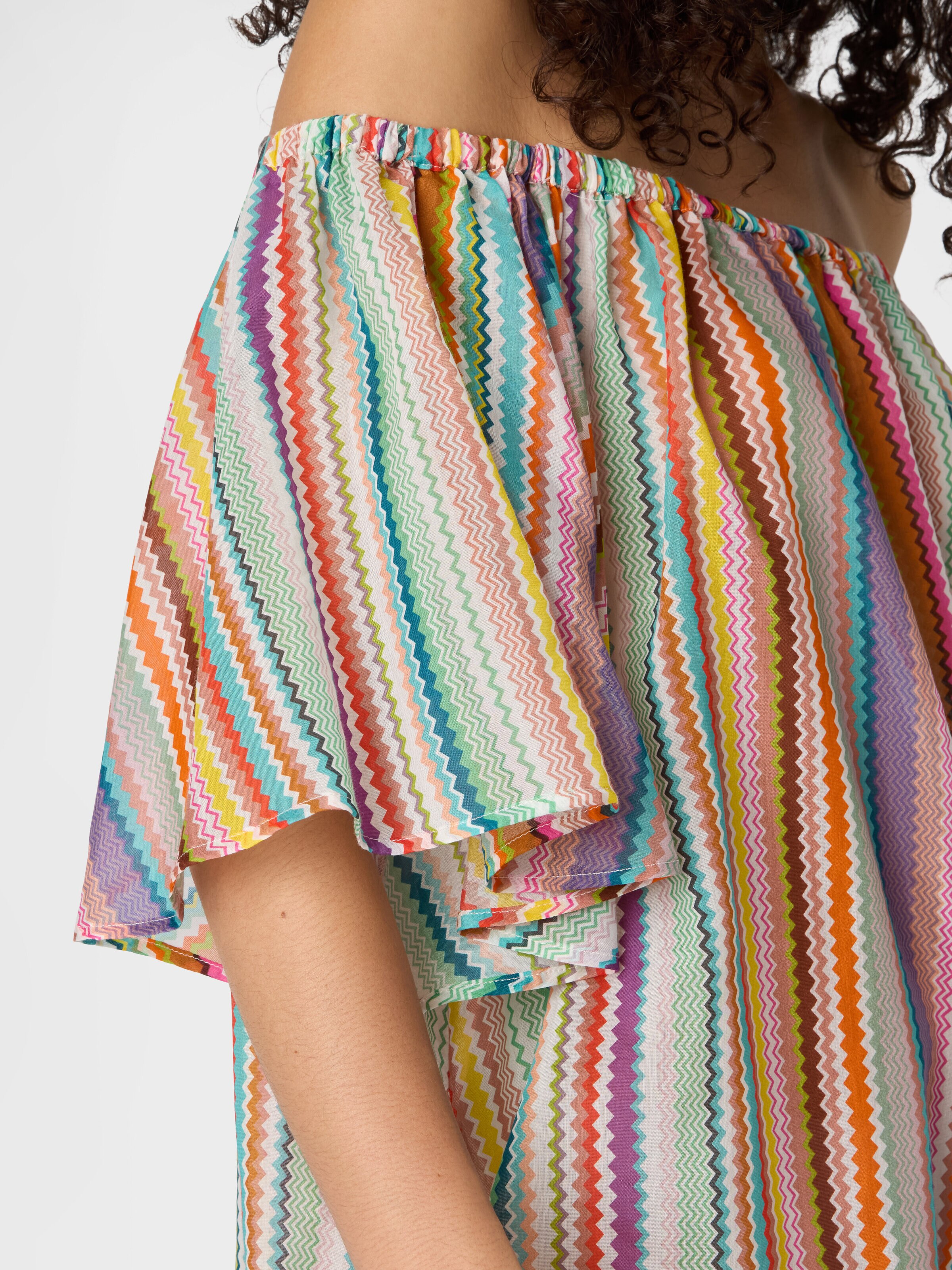 Kurzer Cover-up aus Baumwolle und Seide mit Zickzack-Muster, Mehrfarbig  - 4