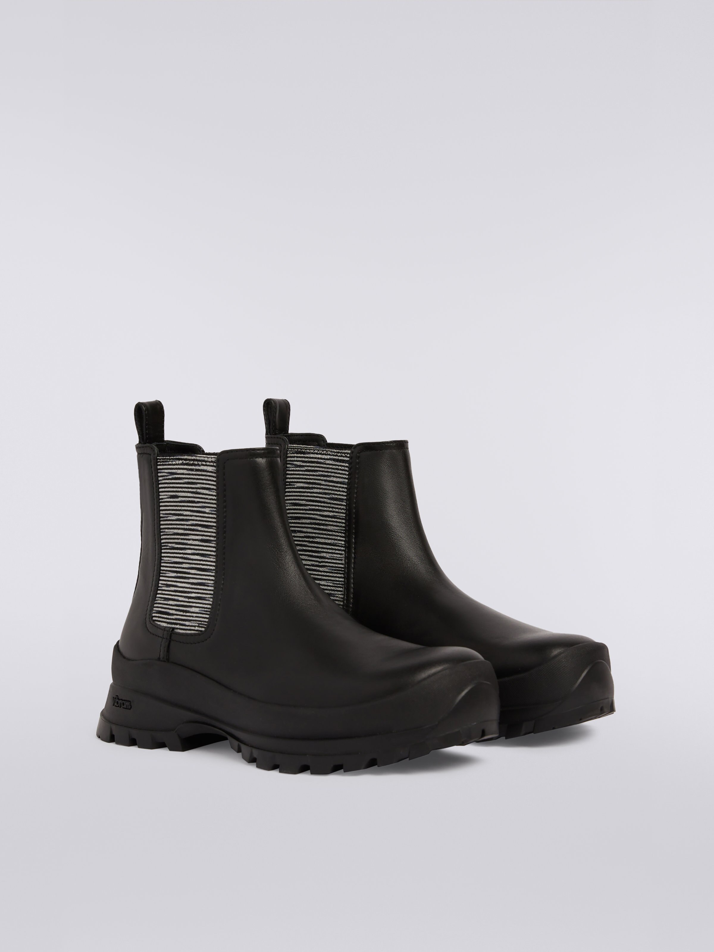 Bottines en cuir avec détails flammés, Noir    - 1