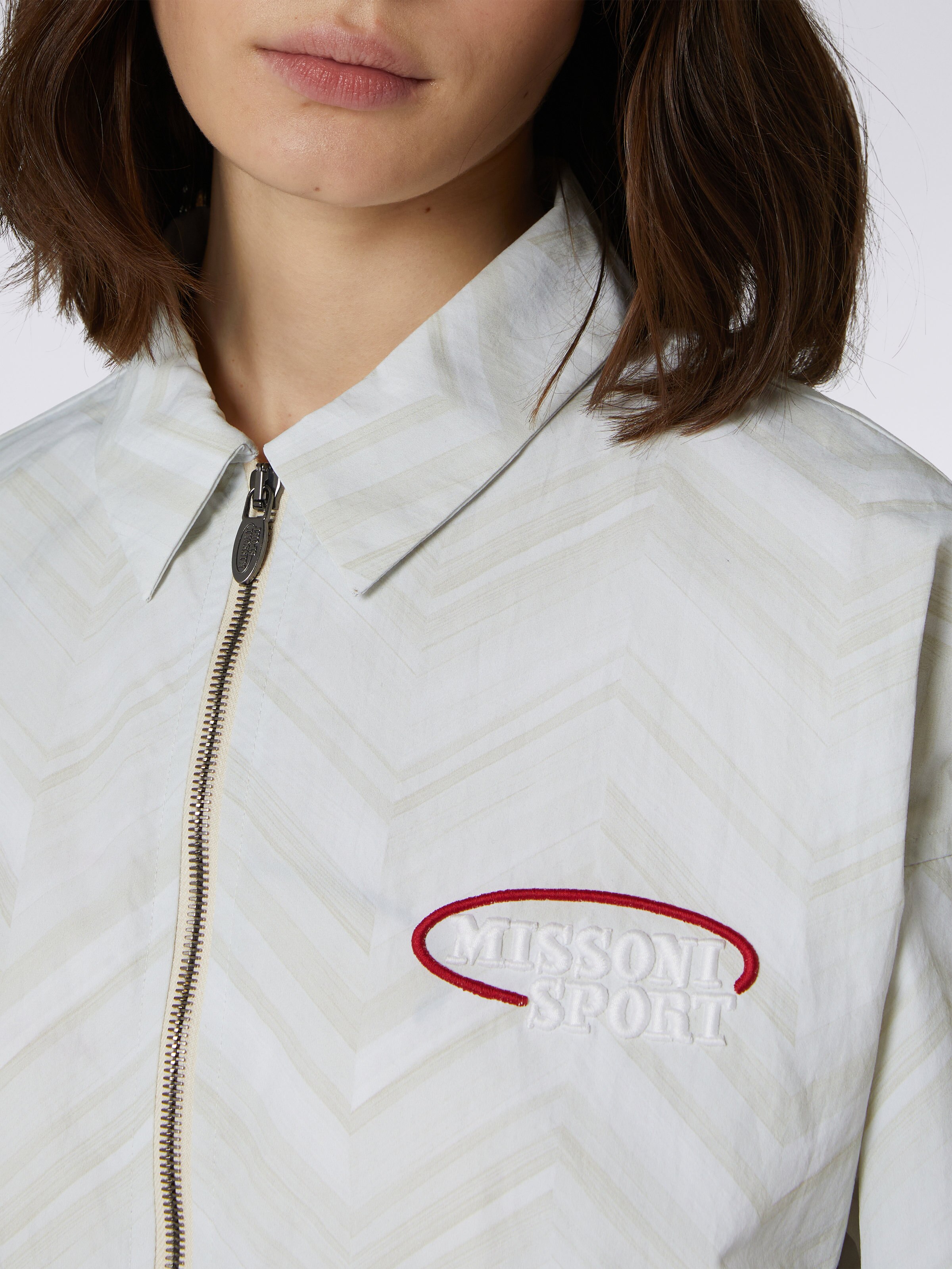 Windbreaker in nylon chevron, White  - 4