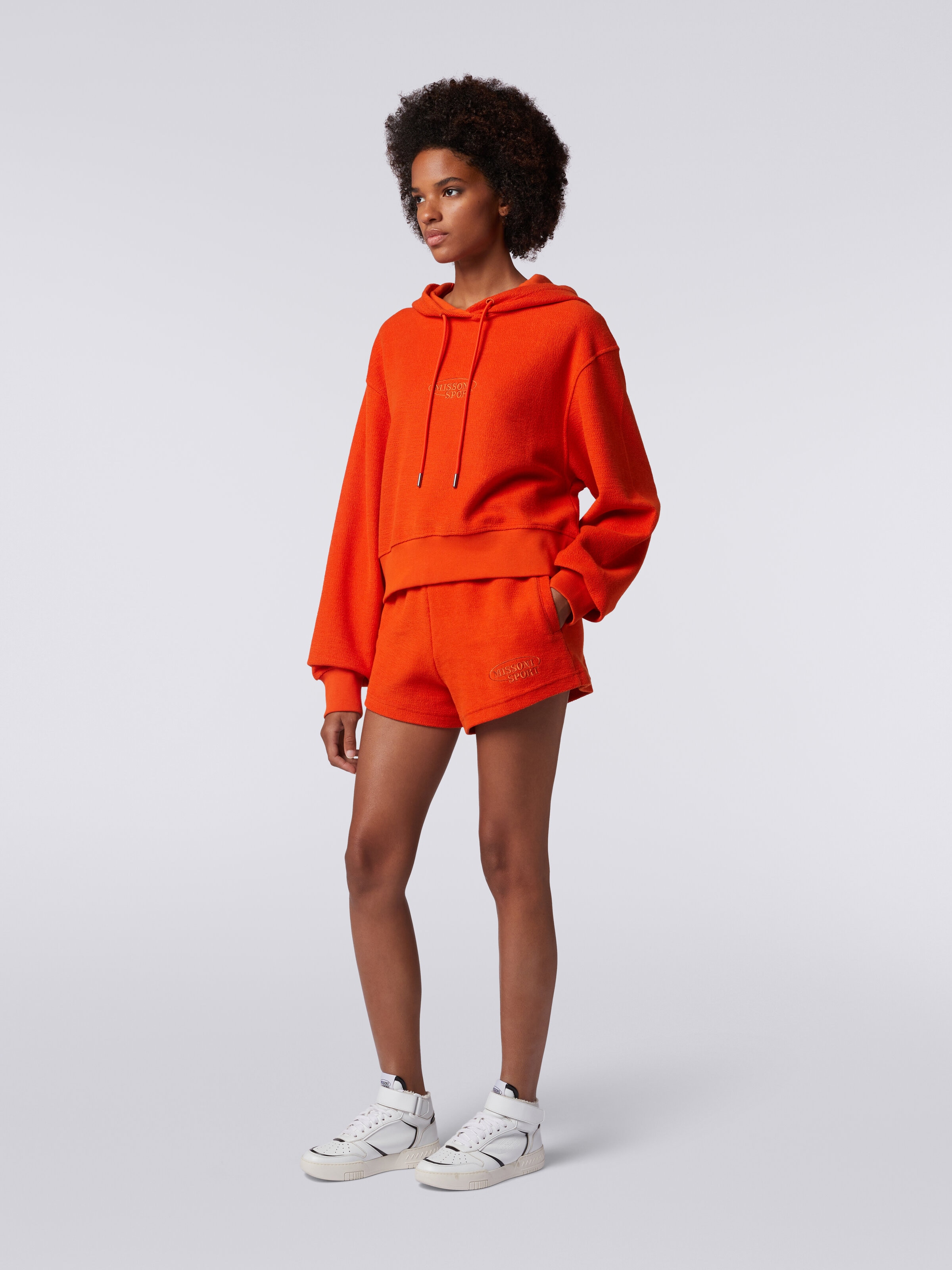 Shorts in felpa garzata con logo, Arancio - 2