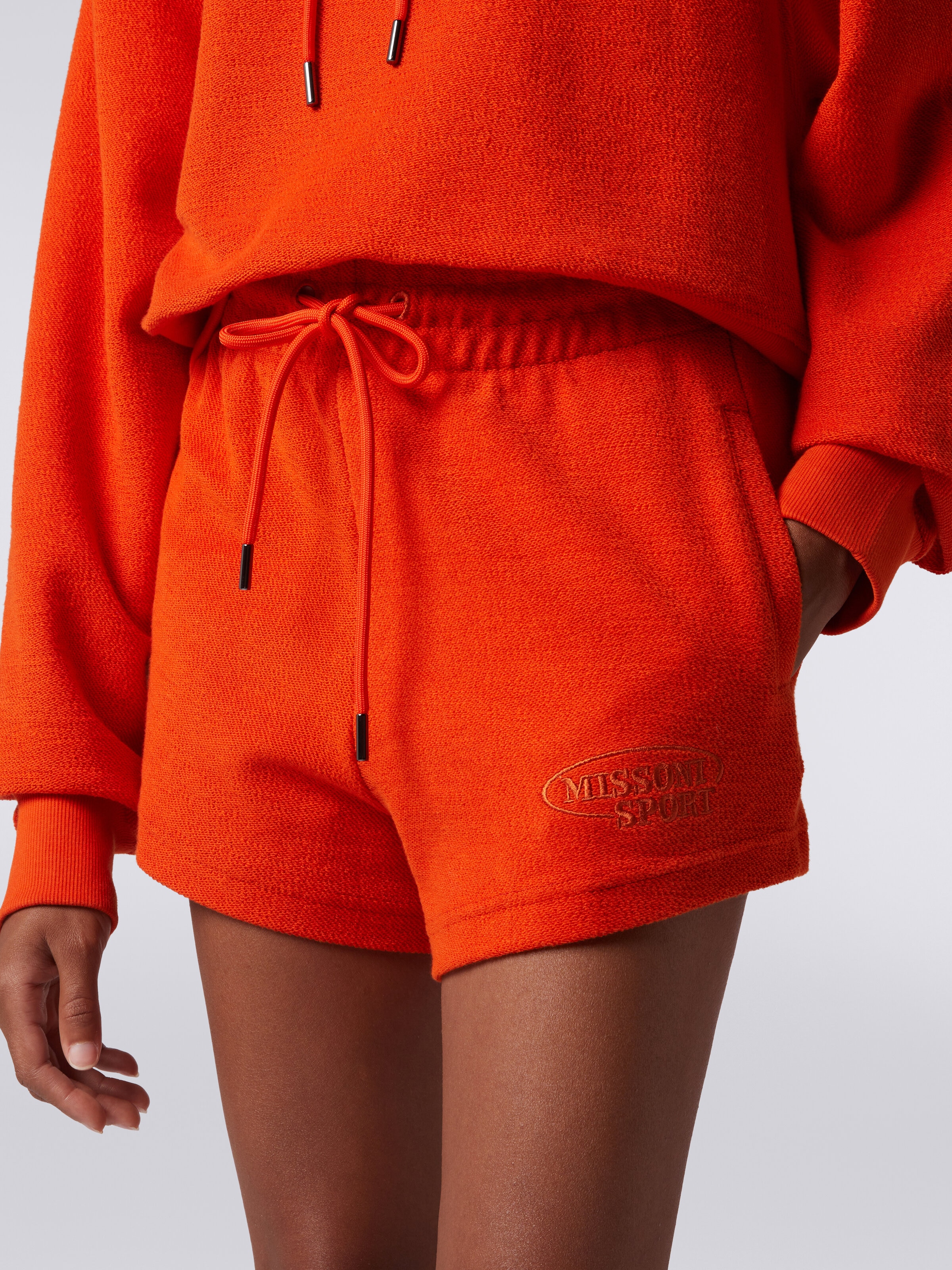 Shorts in felpa garzata con logo, Arancio - 4