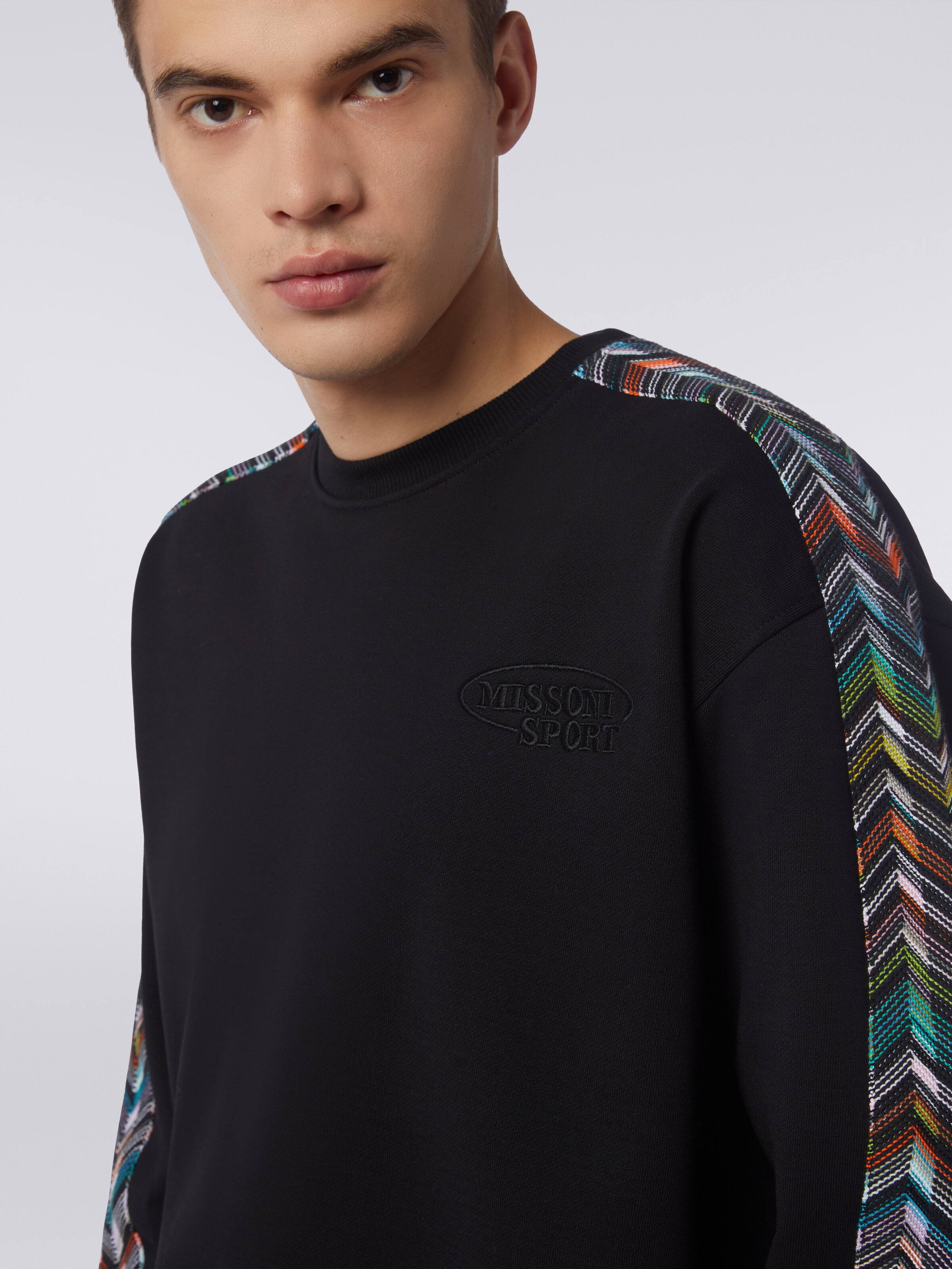 Crew-neck sweatshirt in cotton with zigzag knit details, Black    - 4