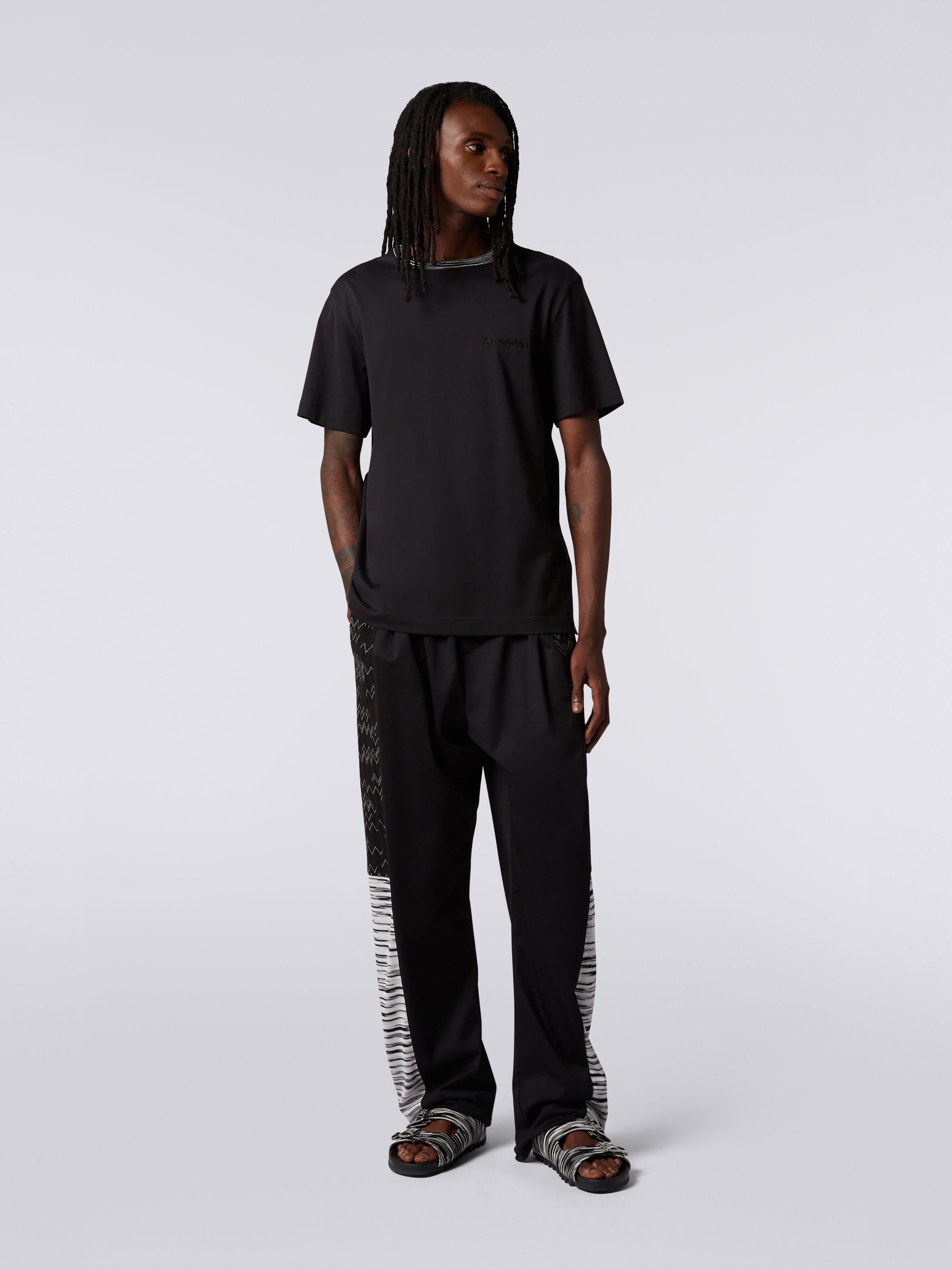 Crew-neck cotton T-shirt with contrasting detail and logo lettering, Black    - 1