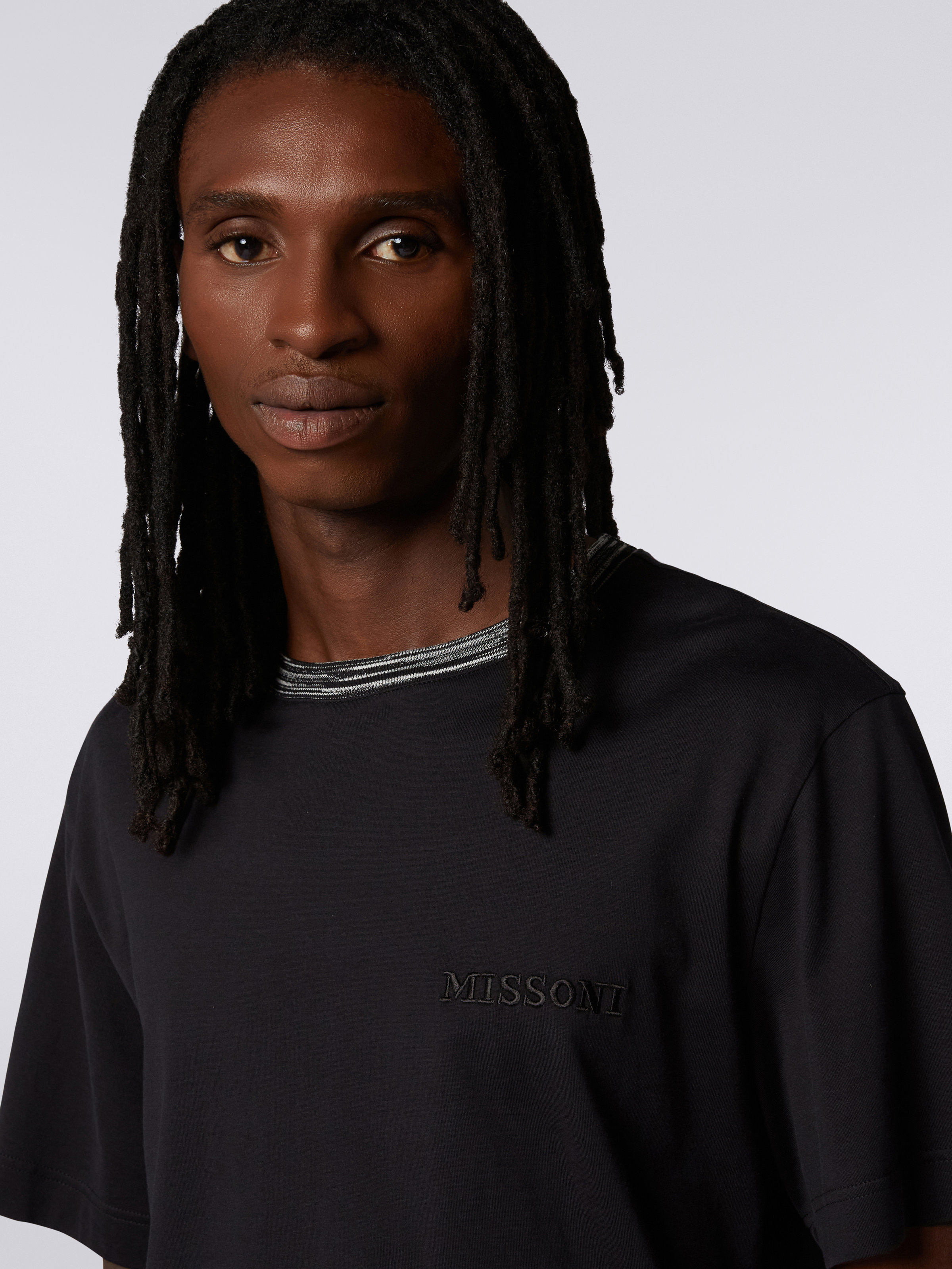 Crew-neck cotton T-shirt with contrasting detail and logo lettering, Black    - 4