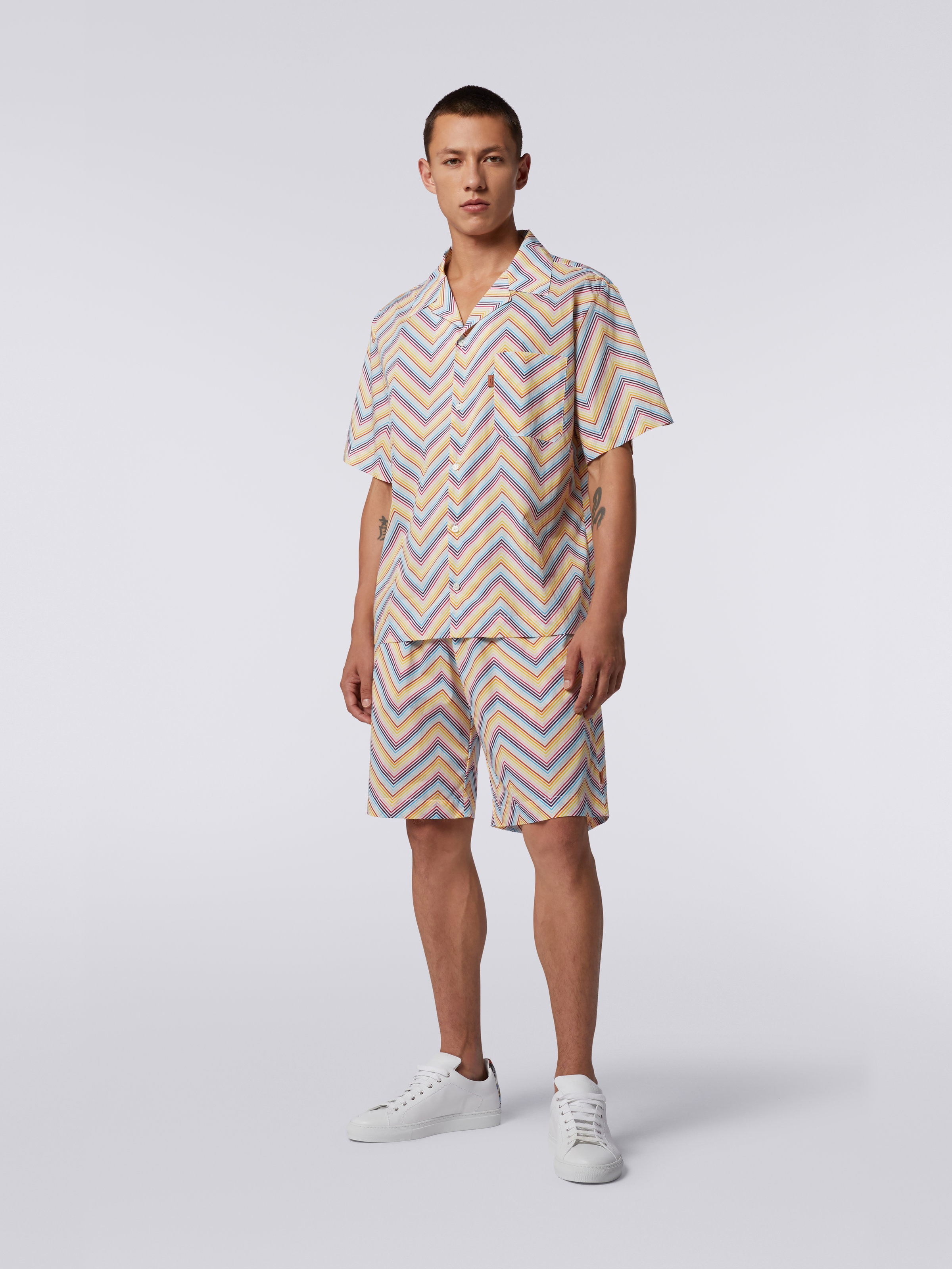 Cotton Bermuda shorts with zigzag print, Multicoloured - 1
