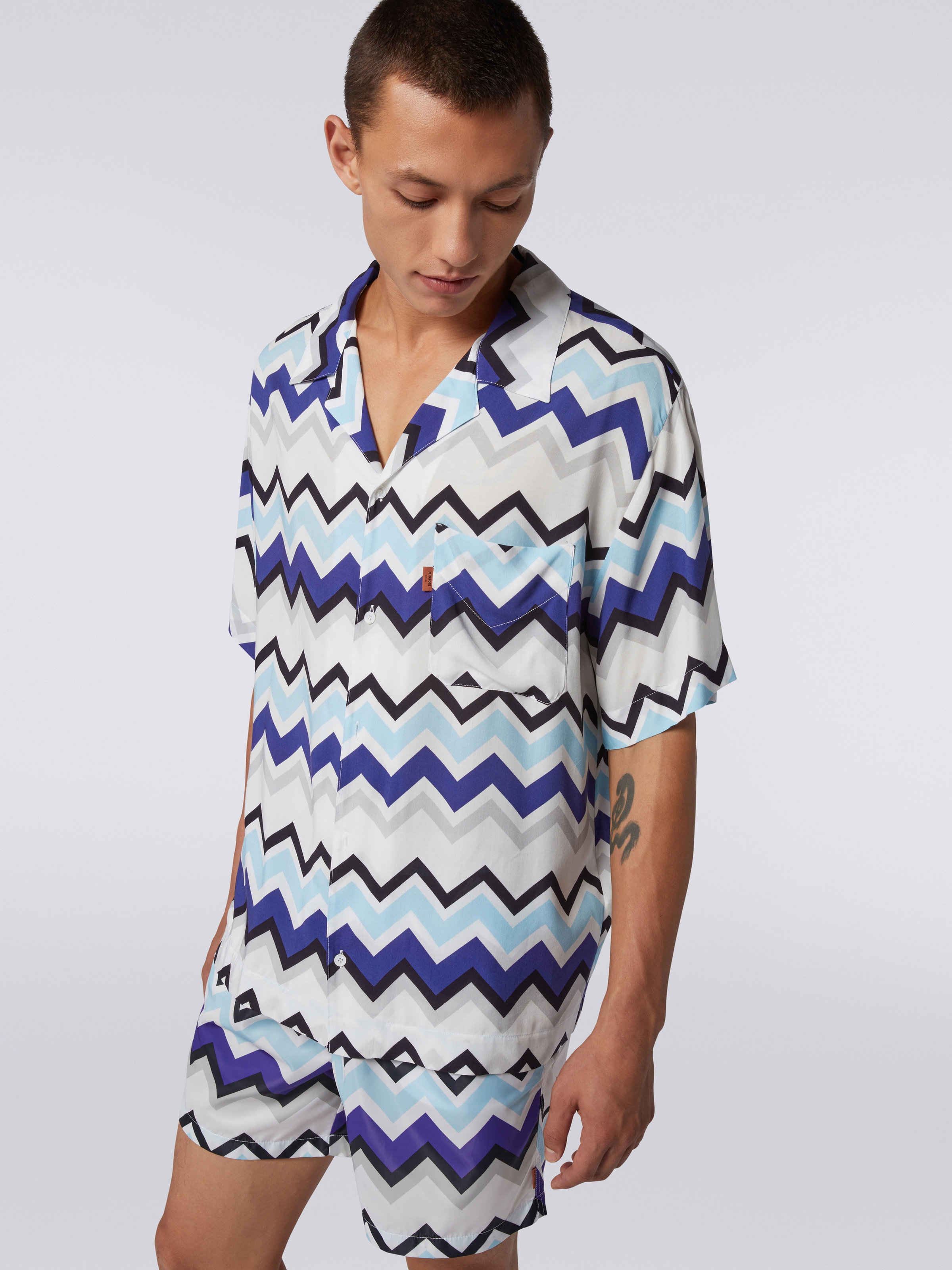 Short-sleeved viscose bowling shirt, Multicoloured  - 4