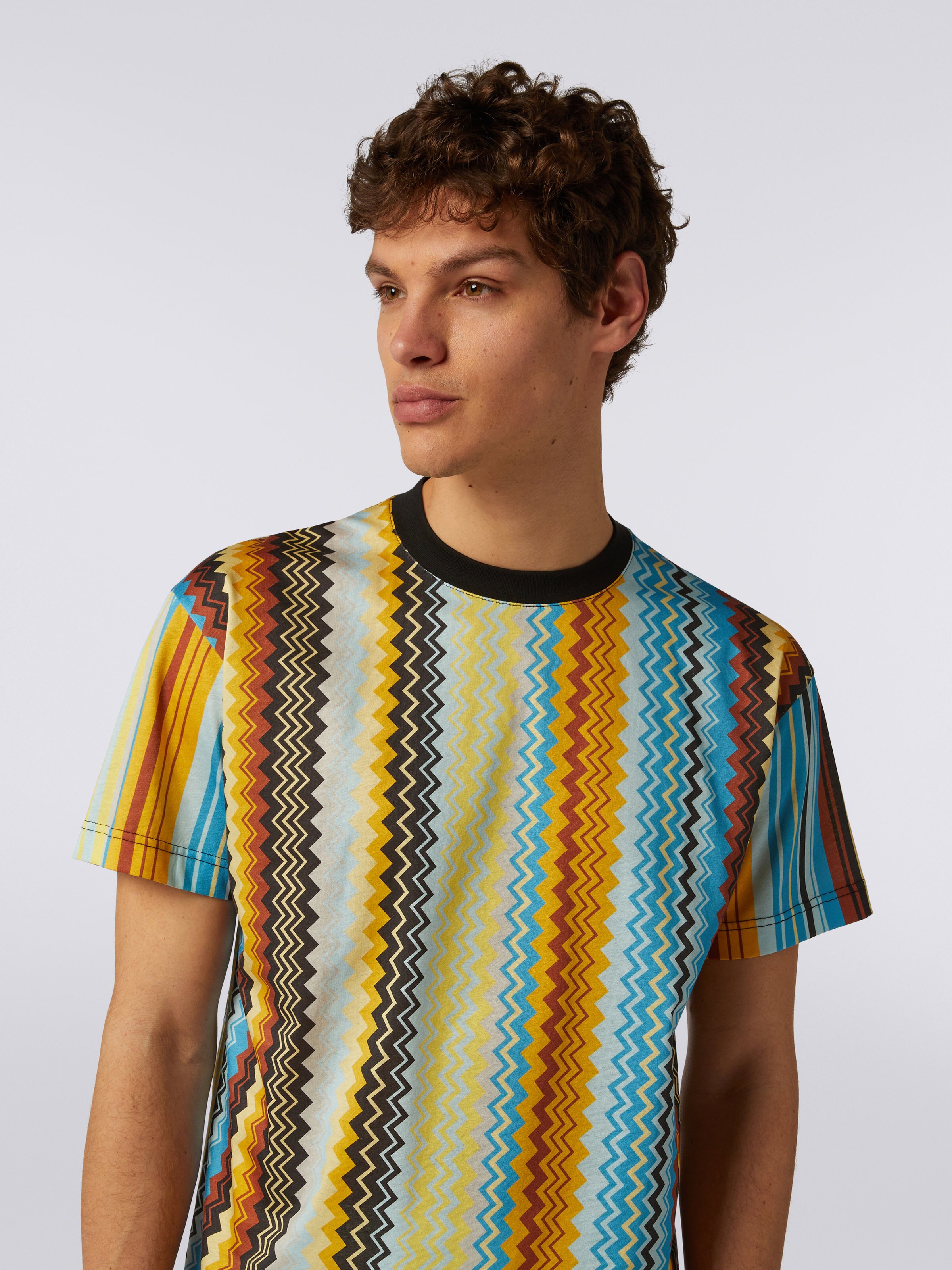 Crew-neck cotton T-shirt with zigzag print, Multicoloured  - 4