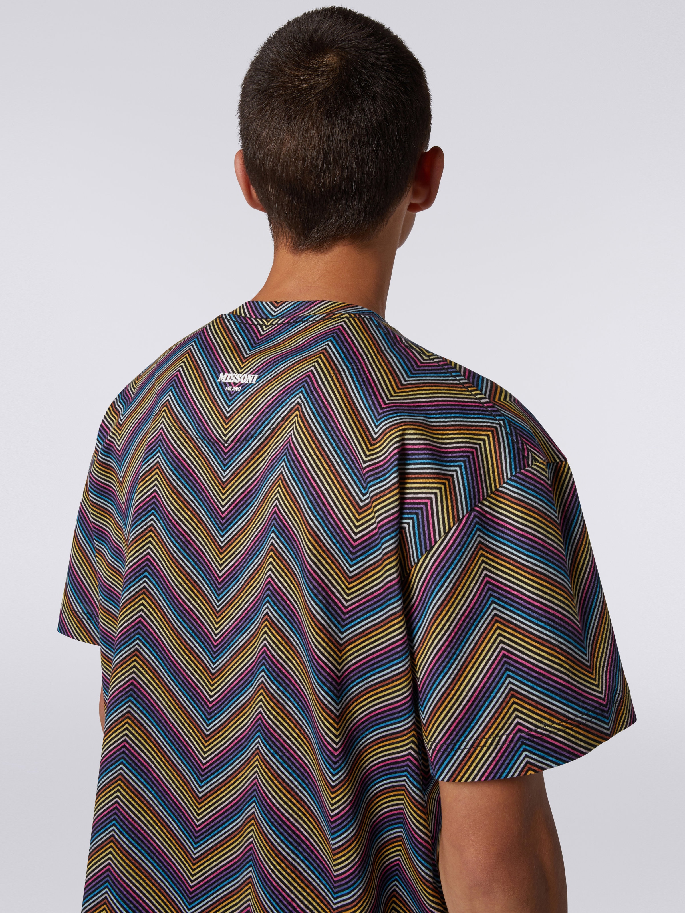 Camiseta de cuello redondo de algodón en zigzag integral, Multicolor  - 4