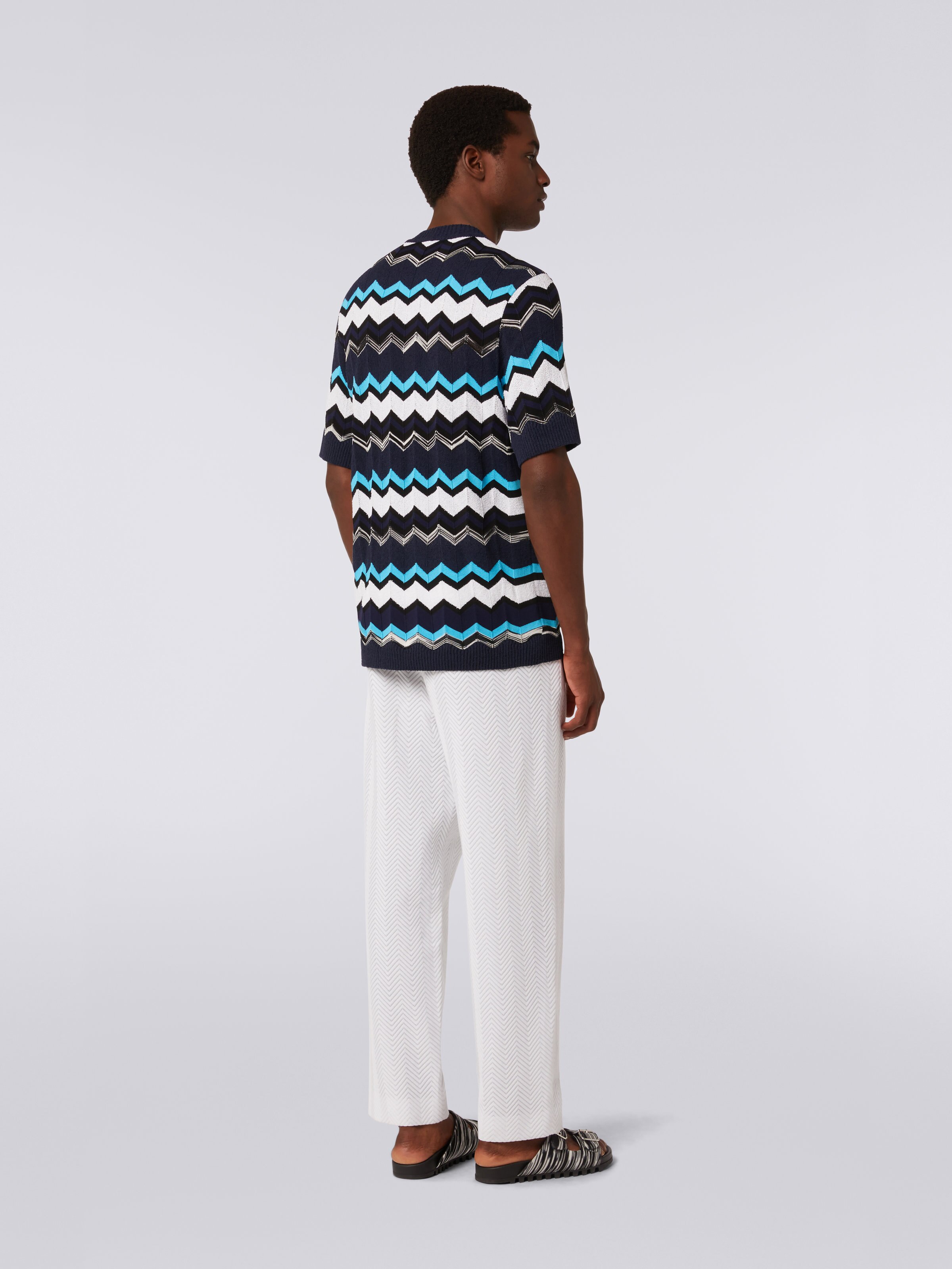 Short-sleeved crew-neck T-shirt in chevron cotton knit, White, Black & Blue   - 3
