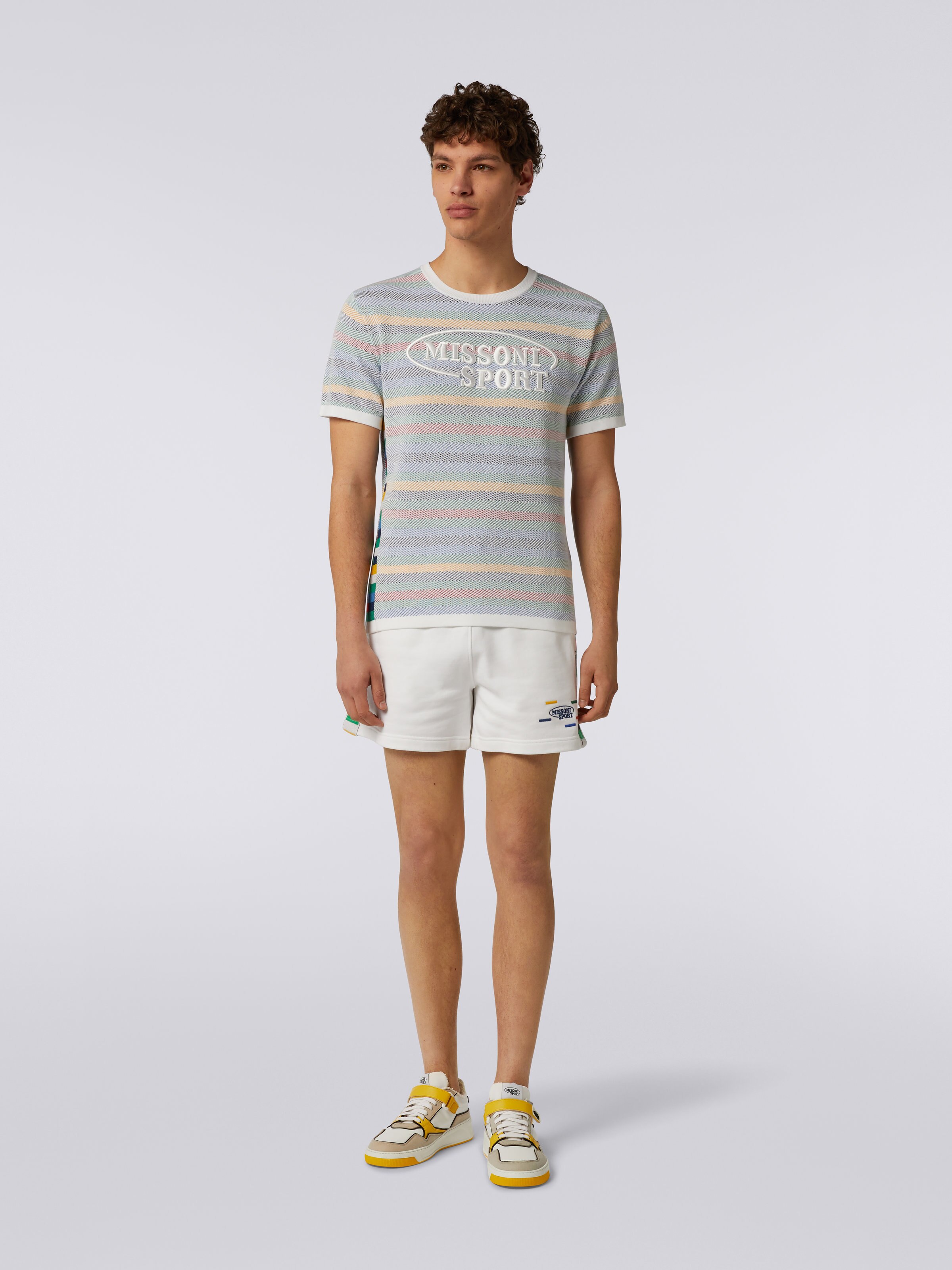 Rundhals-T-Shirt mit Jacquard-Verarbeitung und Streifen aus Strick, Mehrfarbig  - 1