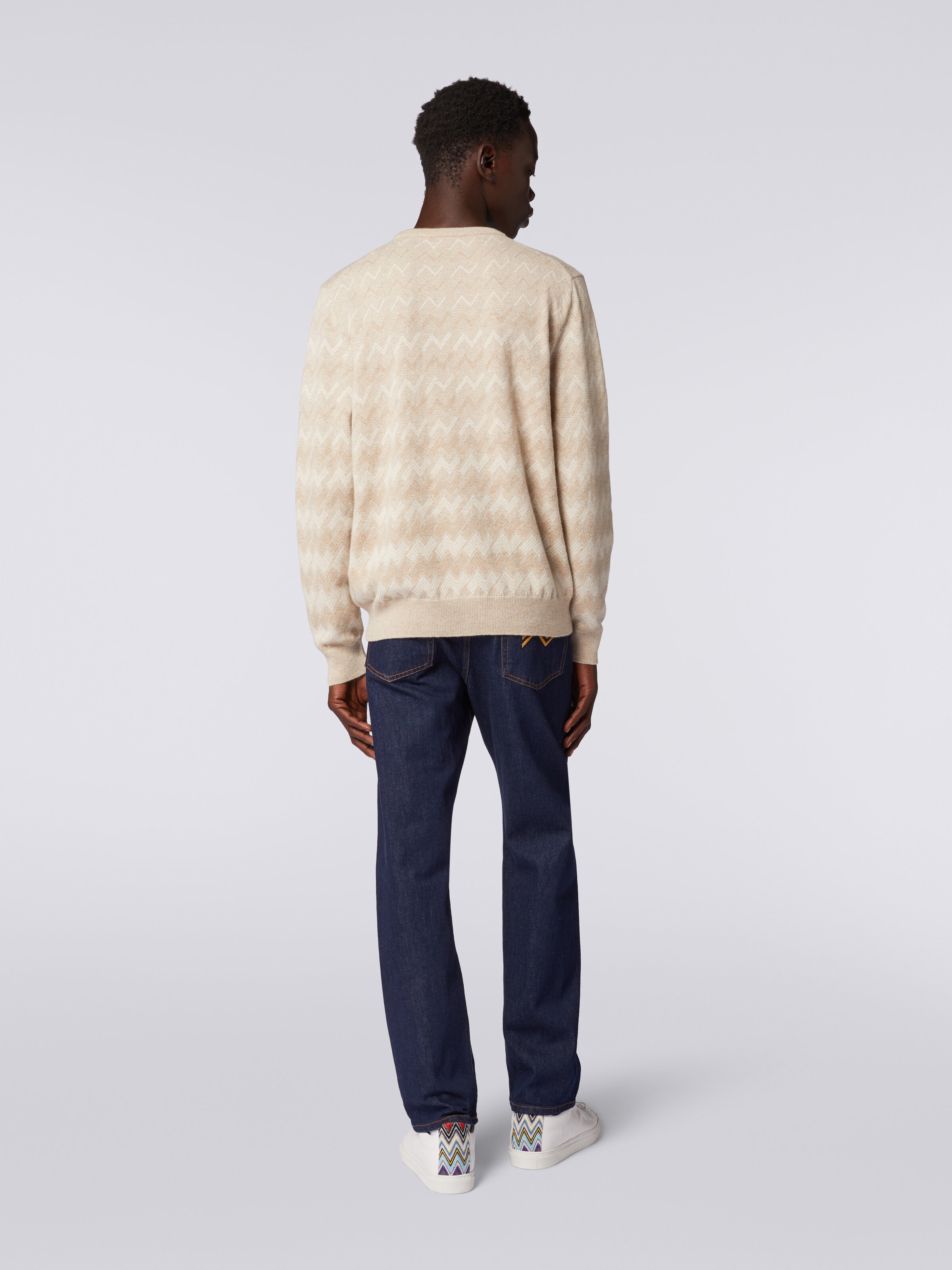 Jersey de cachemira con cuello redondo y zigzag, Blanco & Beige - 3
