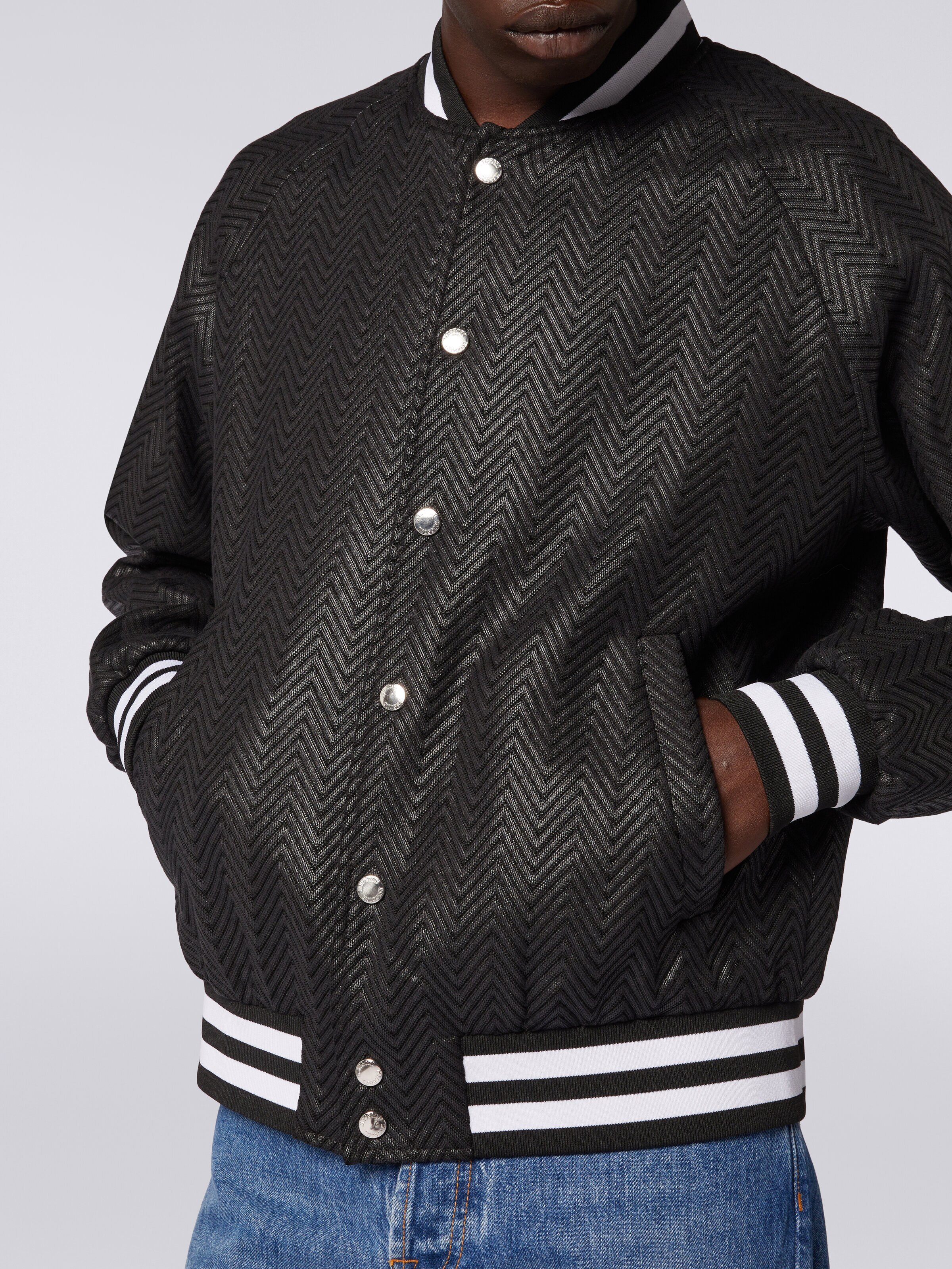 Bomber jacket in zigzag viscose and cotton, Black    - 4
