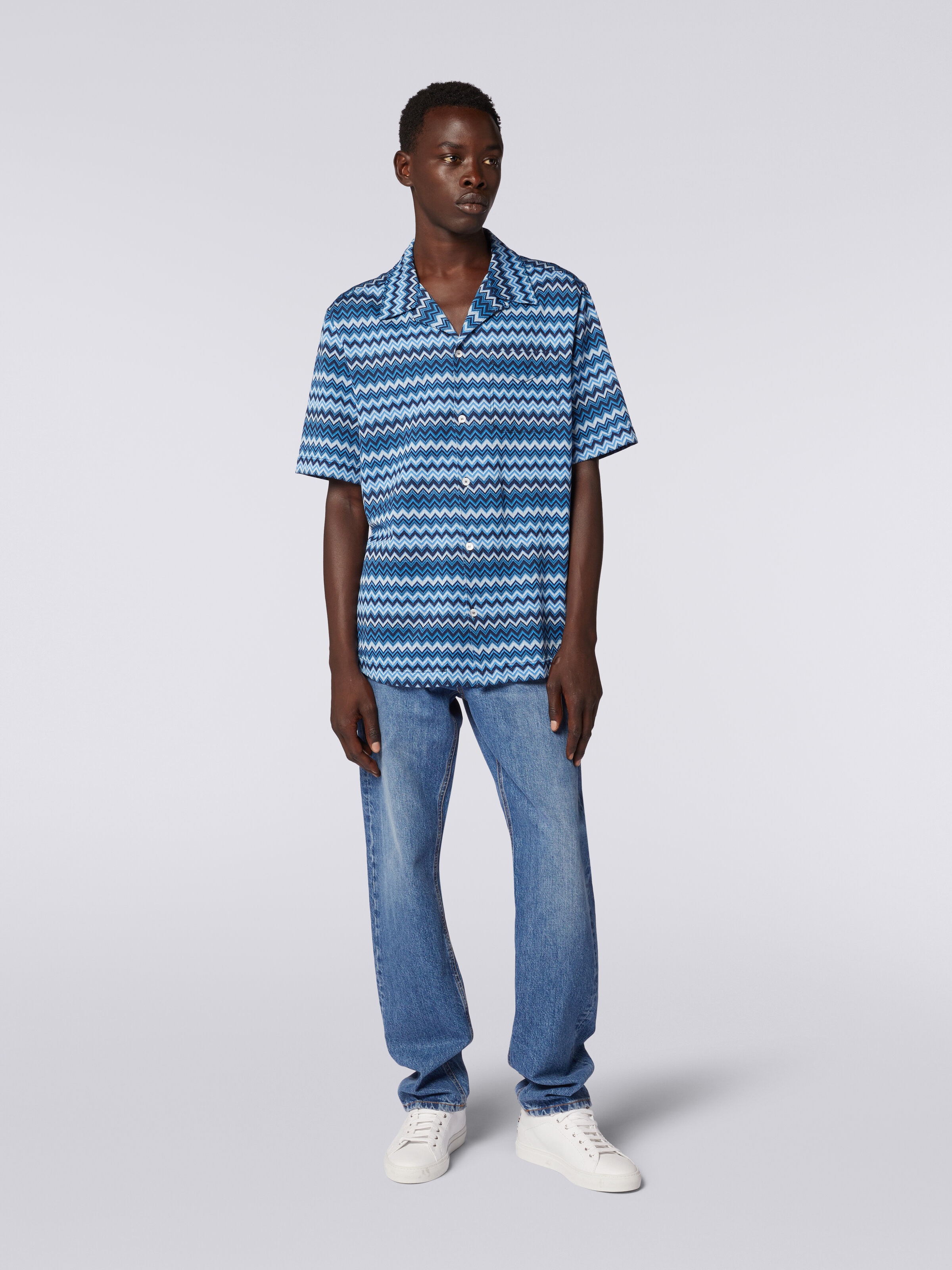 Camisa de manga corta en tejido jersey zigzag, Azul Oscuro - 1
