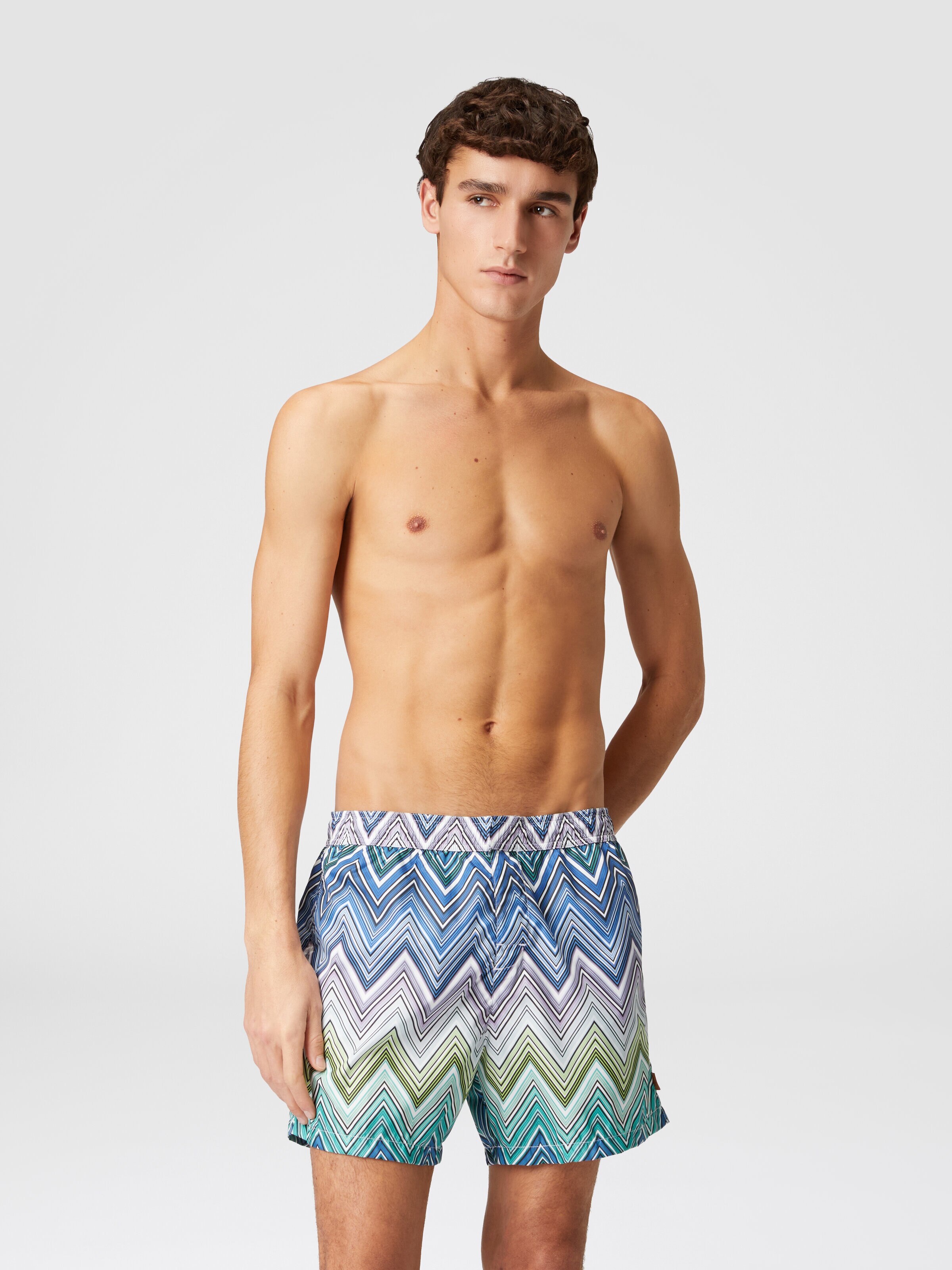 Swimming trunks with large zigzag print, Multicoloured  - 1