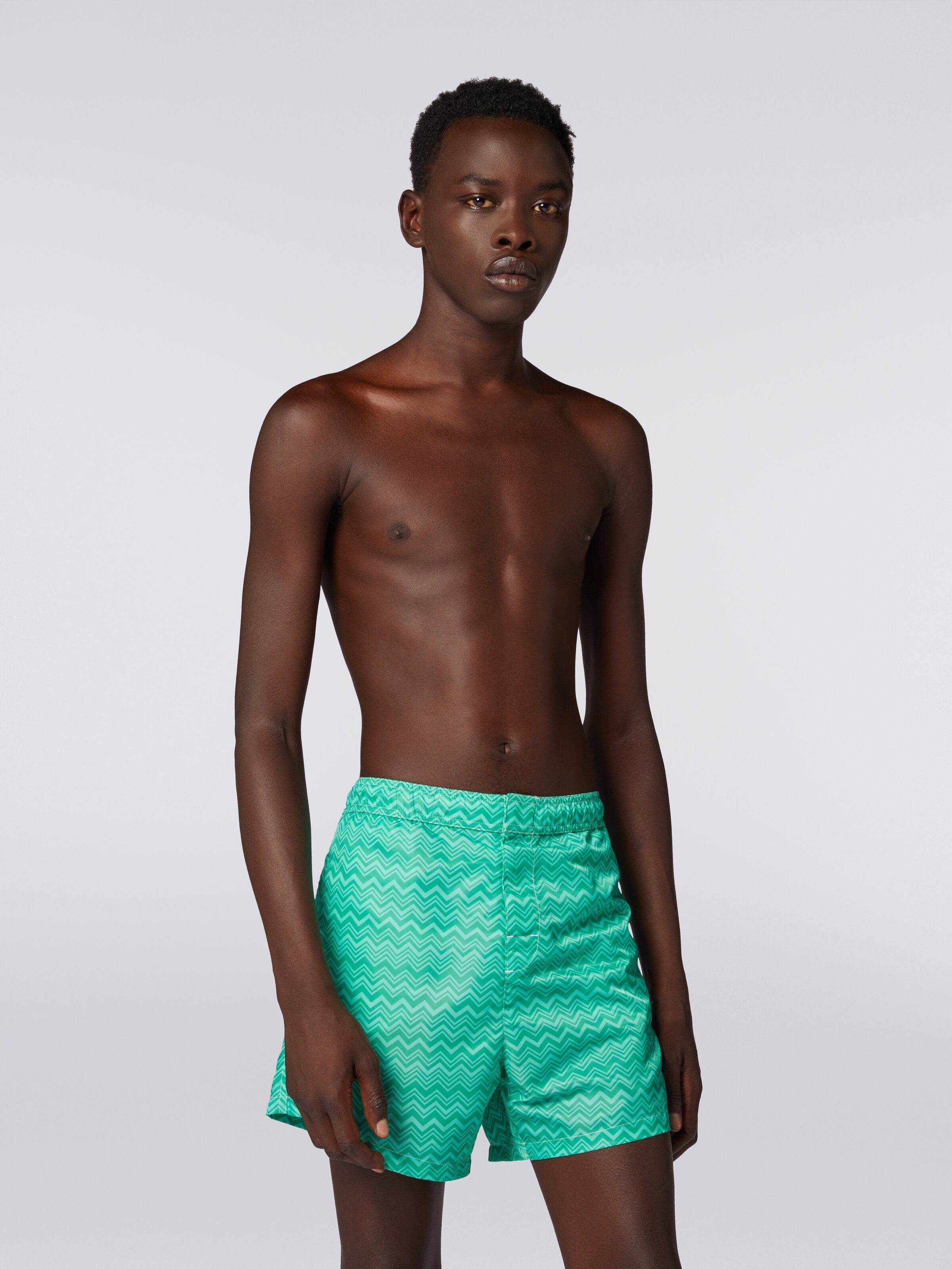 Tonal zigzag print swimming trunks, Green - 1