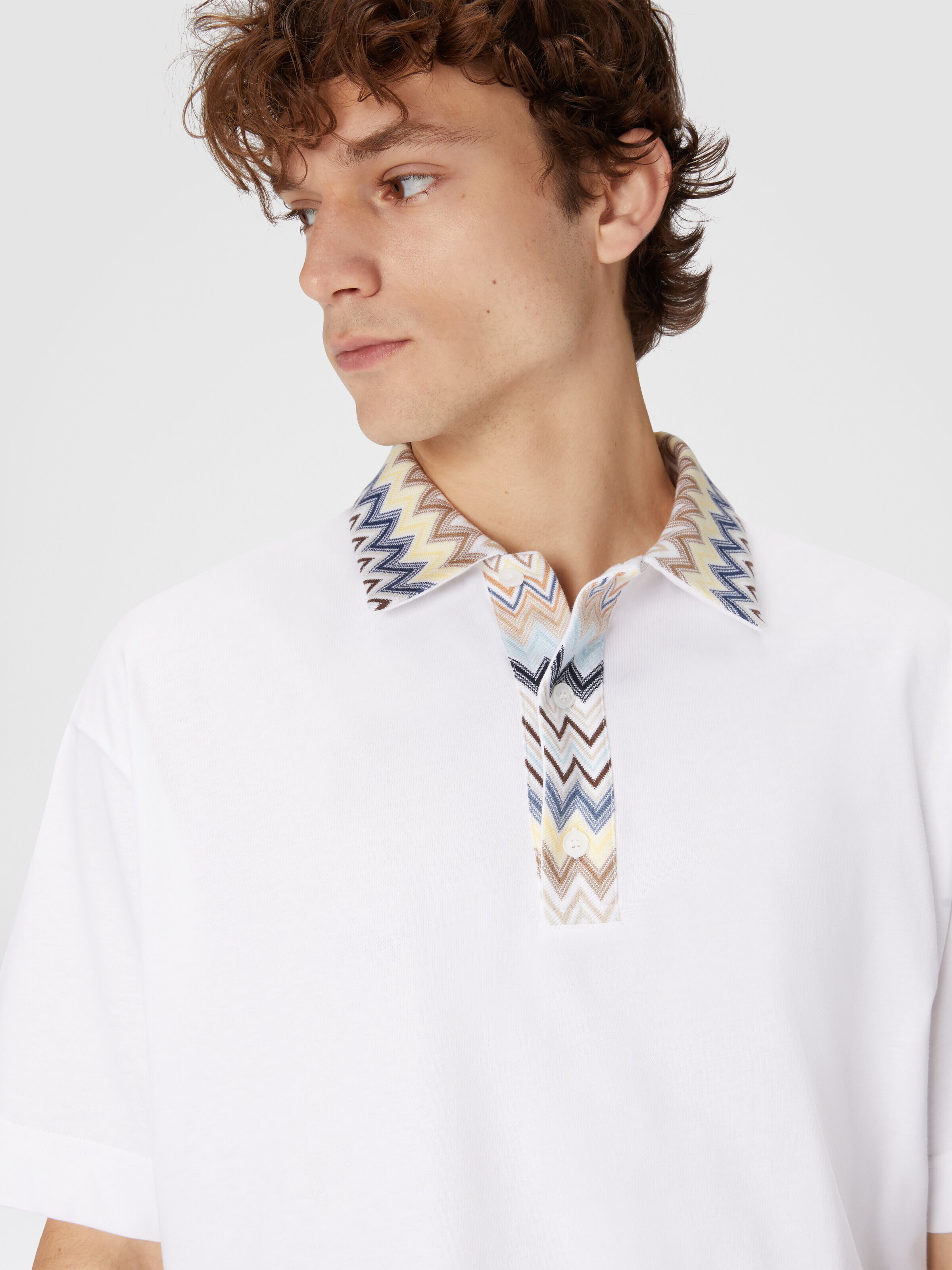 Polo de punto de algodón con inserciones de punto chevron, Multicolor  - 3