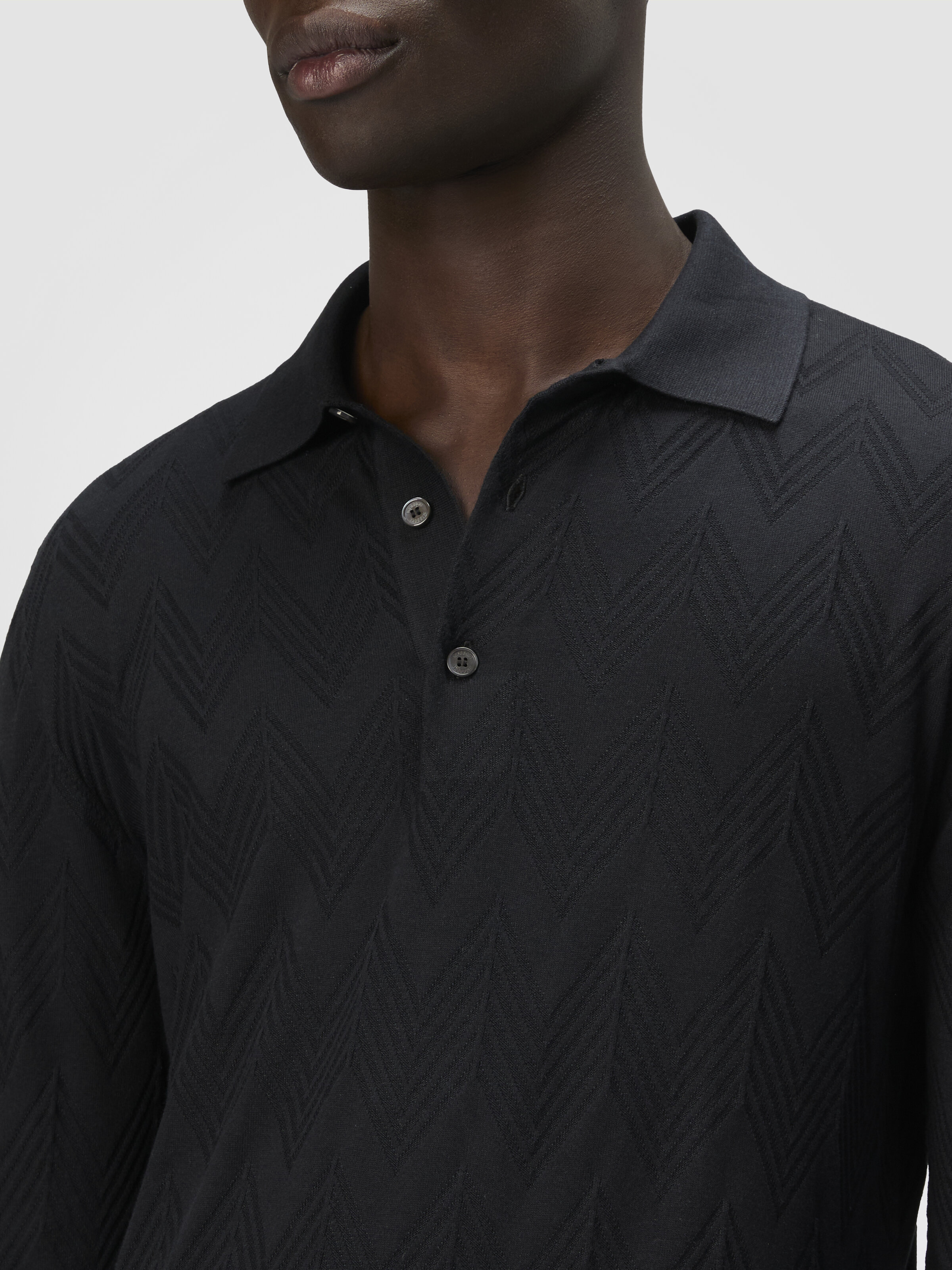 Polo de manga larga en algodón chevron 3D y seda, Negro - 4