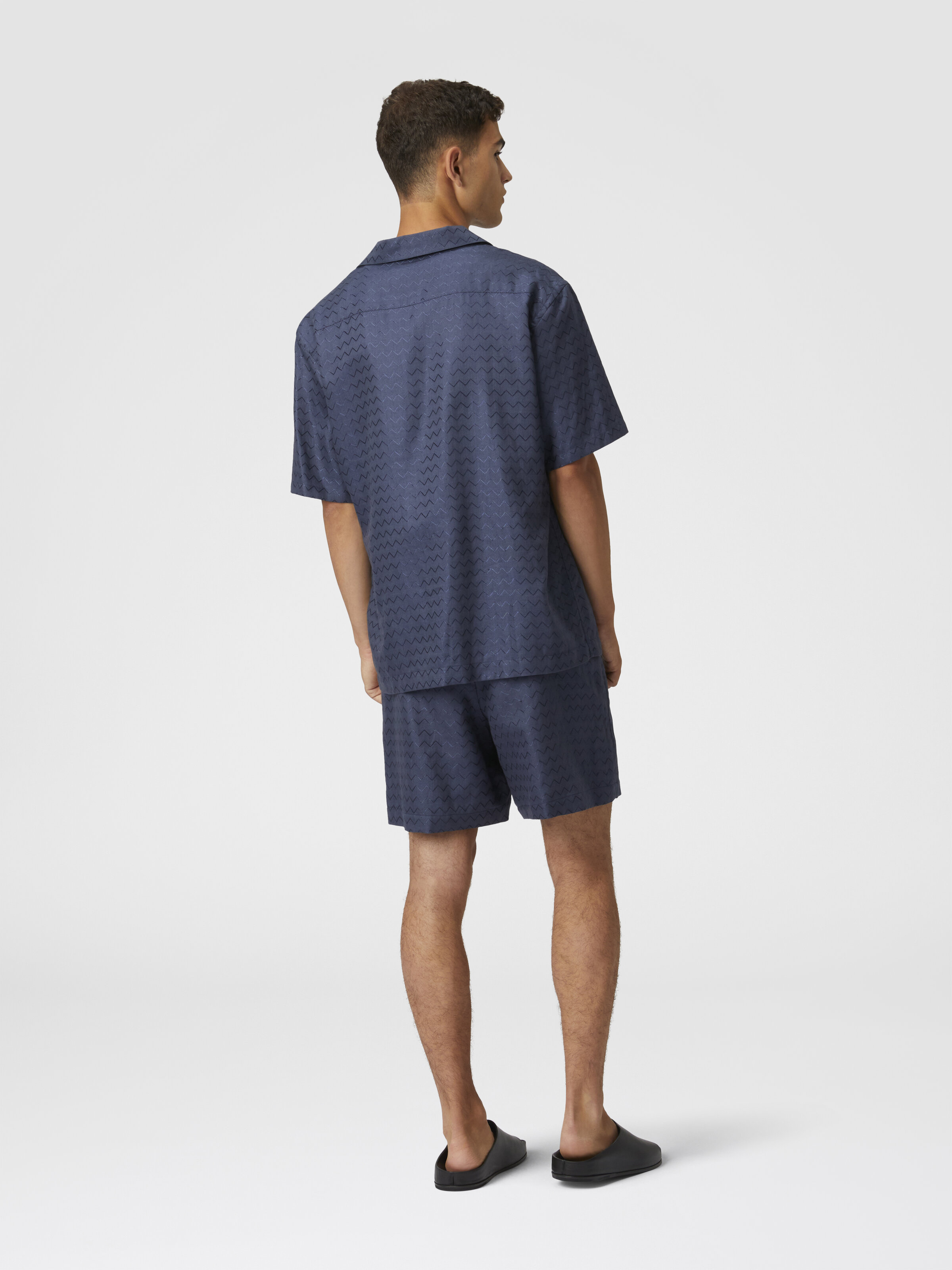 Maßgeschneiderte Shorts aus Baumwolle, Viskose und Leinen mit glänzendem Zickzack-Muster, Blau - 2
