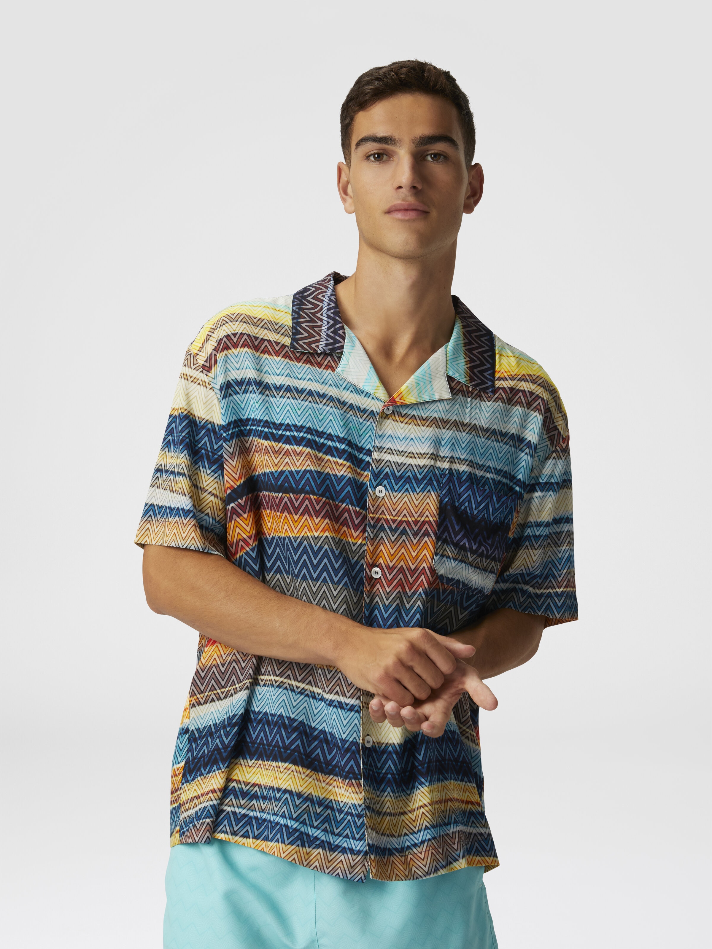 Bowling shirt with gradient zig zag print and breast pocket, Blue - 3