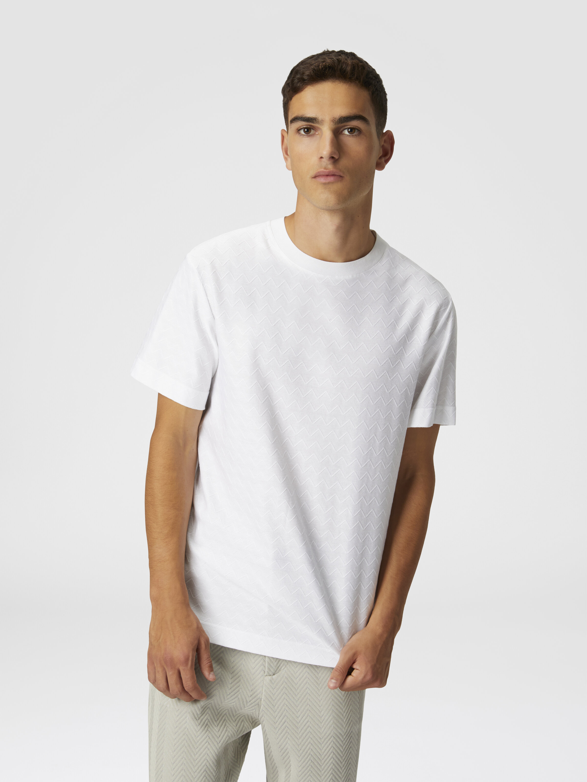 Tone-on-tone zig zag cotton jersey crewneck T-shirt, White  - 3